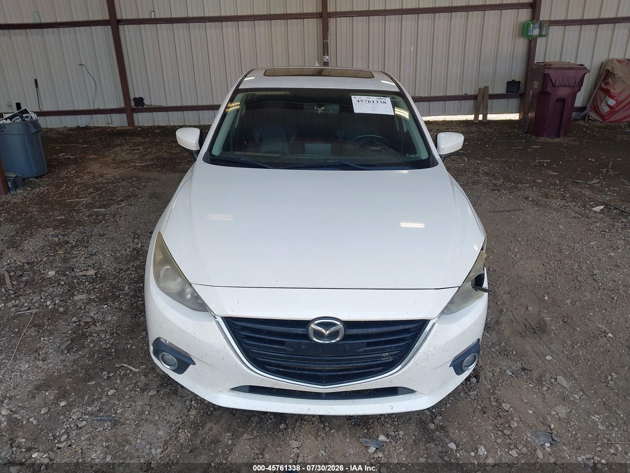 2015 Mazda Mazda3 S Touring Белый vin: JM1BM1L32F1275655