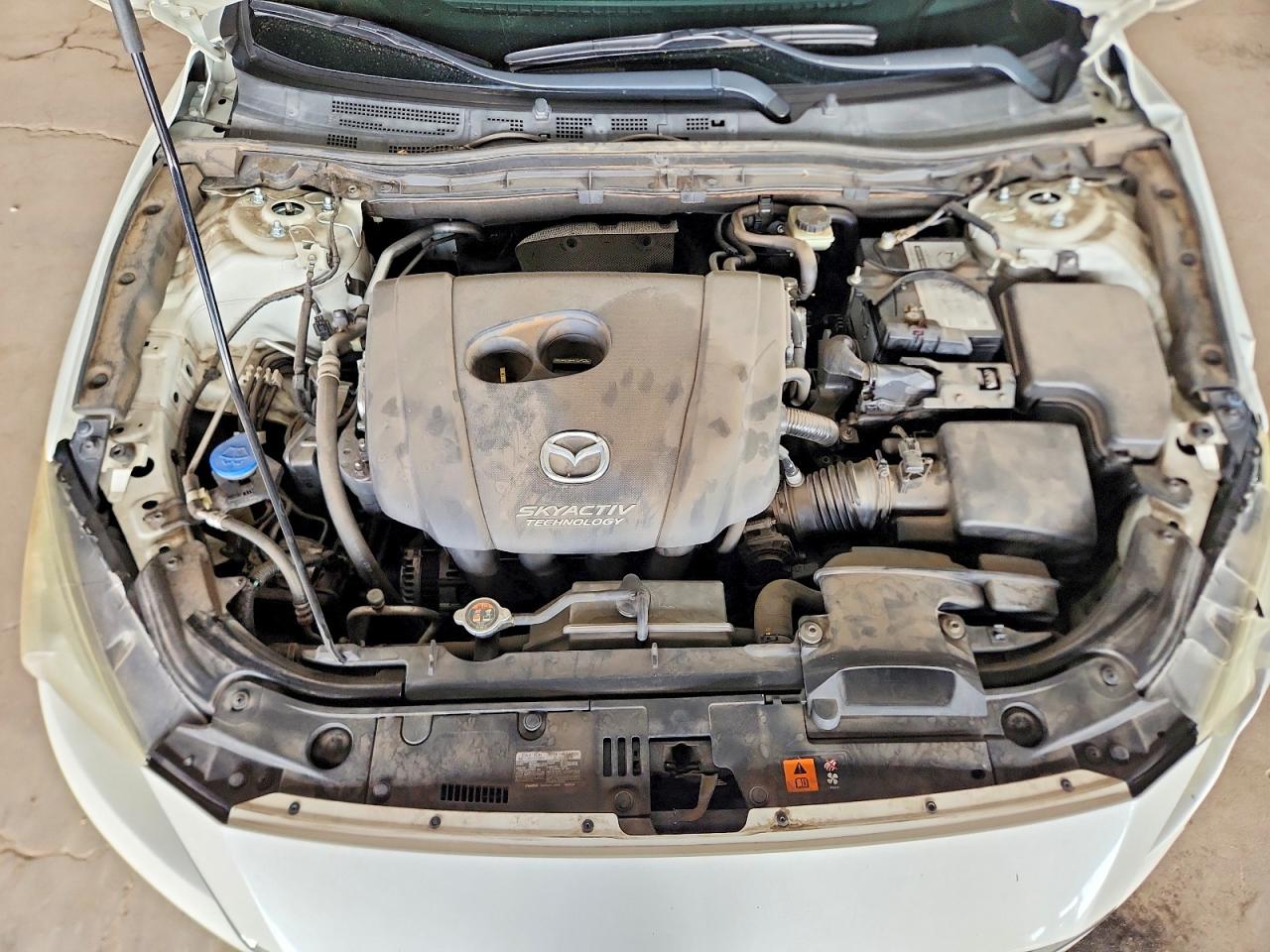 2015 Mazda 3 Touring Белый vin: JM1BM1L34F1262891