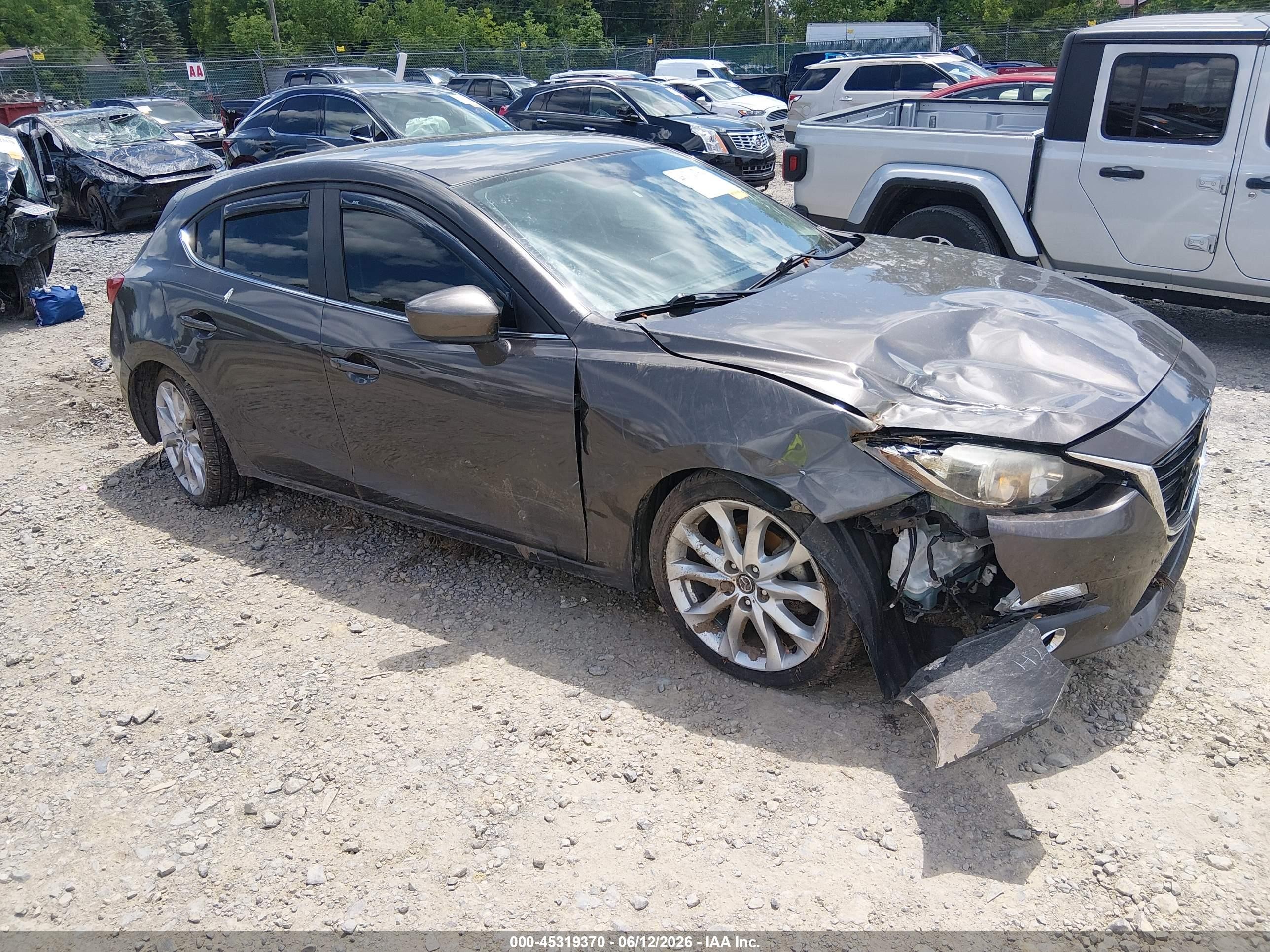 2015 Mazda Mazda3 S Touring Black vin: JM1BM1L36F1274413