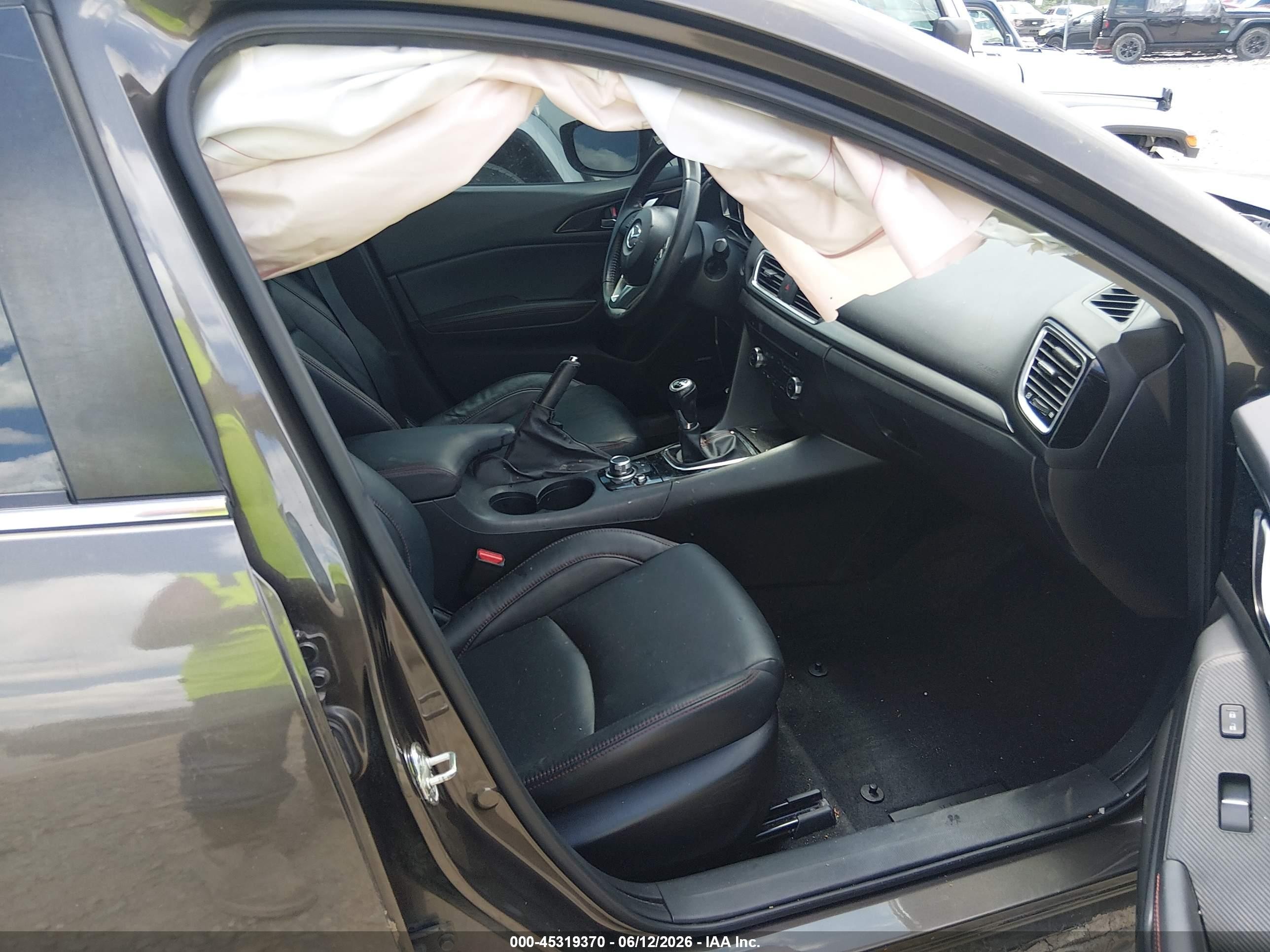 2015 Mazda Mazda3 S Touring Black vin: JM1BM1L36F1274413