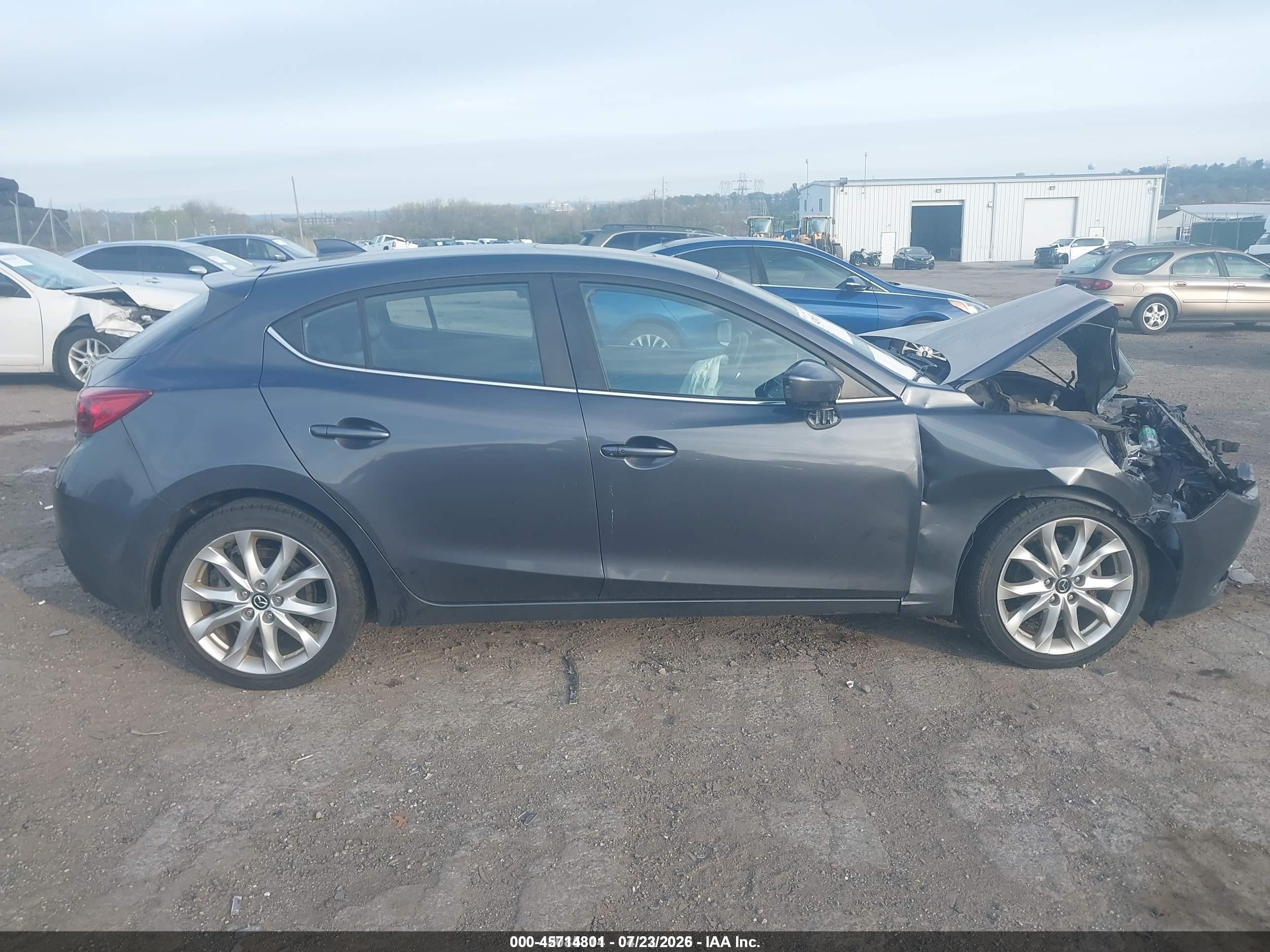 2015 Mazda Mazda3 S Touring Gray vin: JM1BM1L3XF1238482