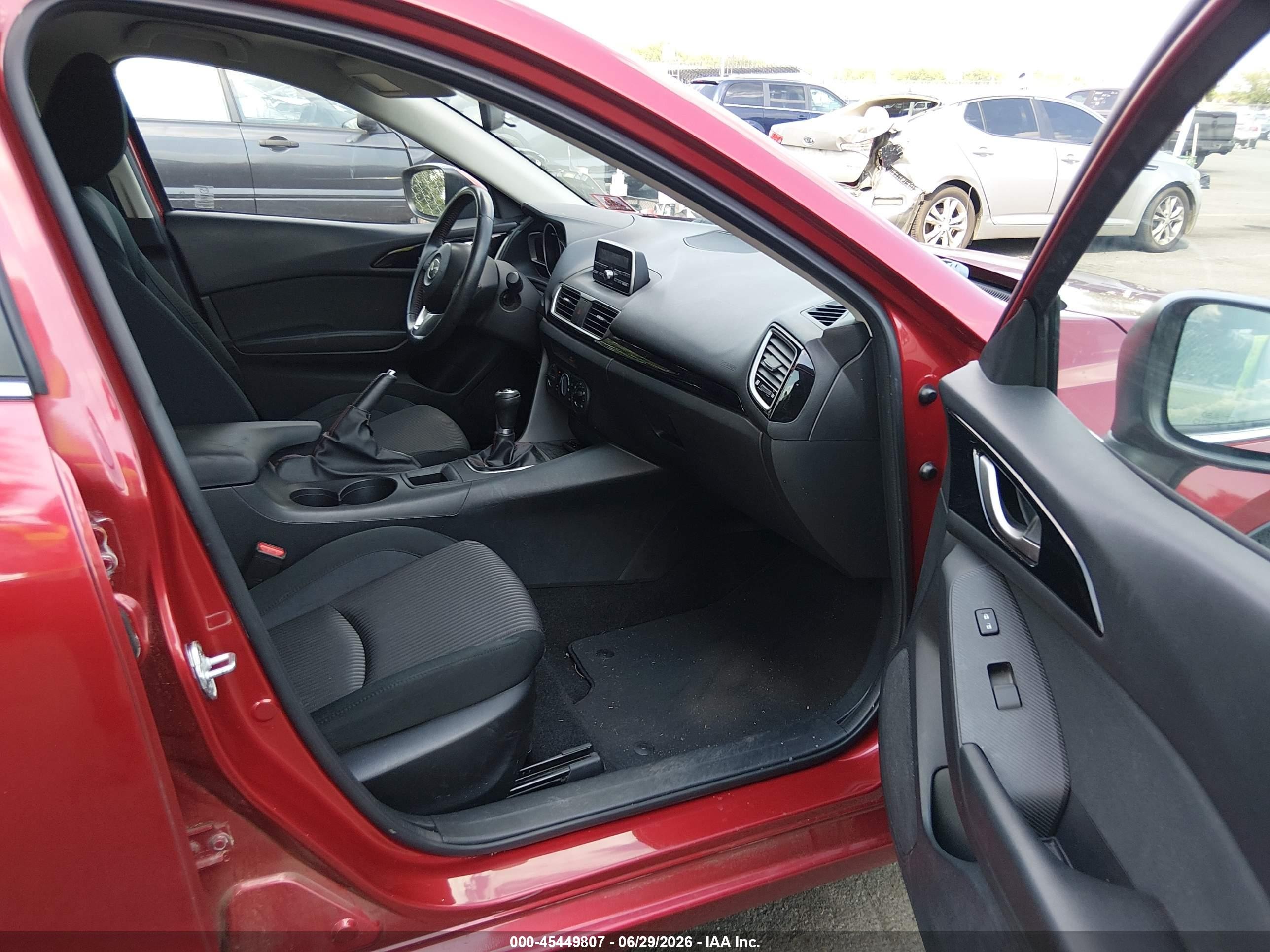 2014 Mazda Mazda3 I Touring Красный vin: JM1BM1L70E1135962