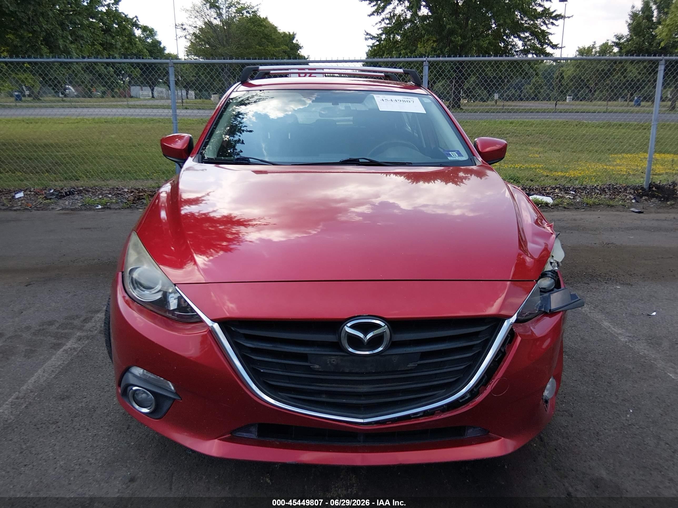 2014 Mazda Mazda3 I Touring Красный vin: JM1BM1L70E1135962