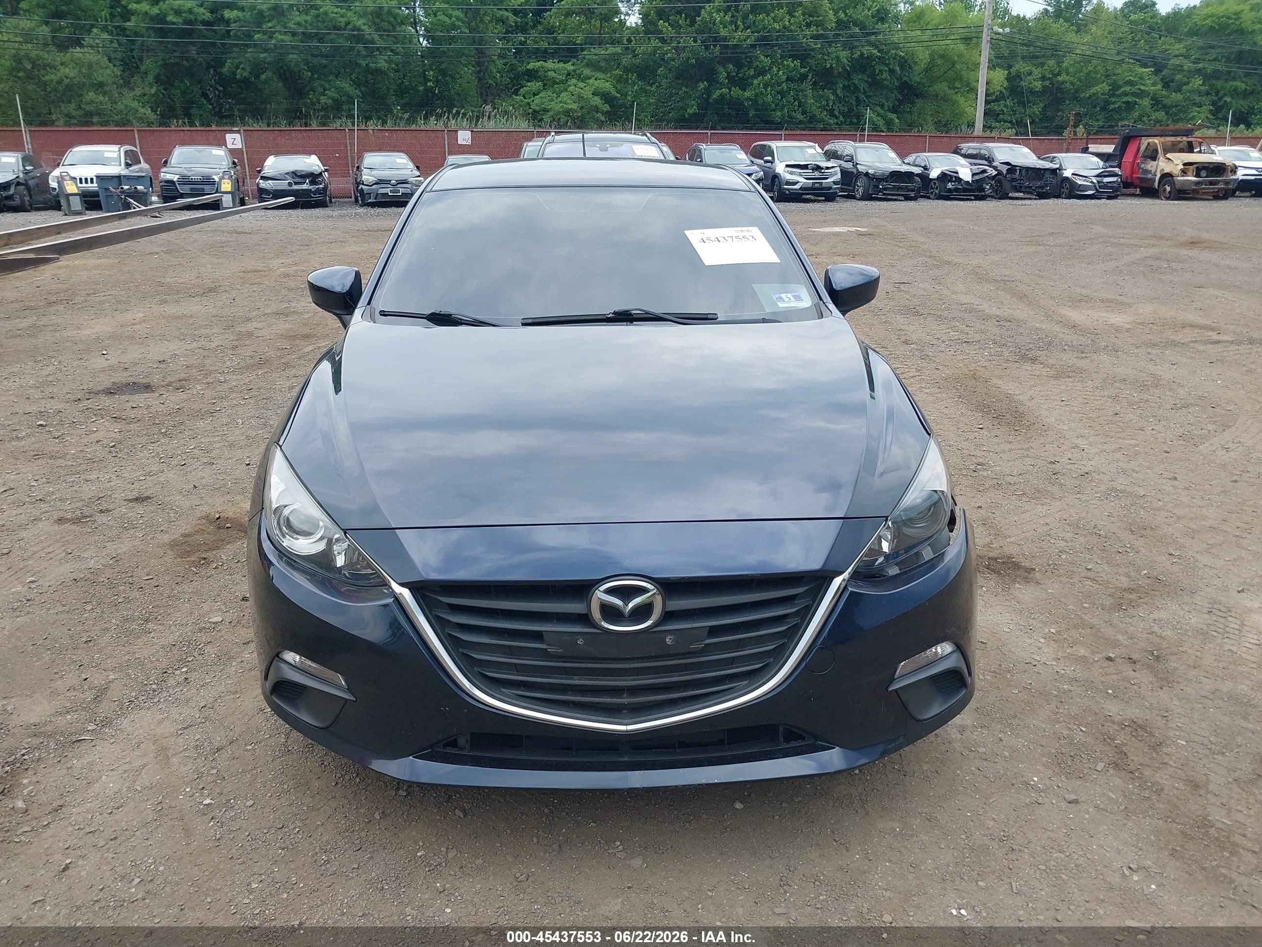 2014 Mazda Mazda3 I Touring Blue vin: JM1BM1L71E1115378