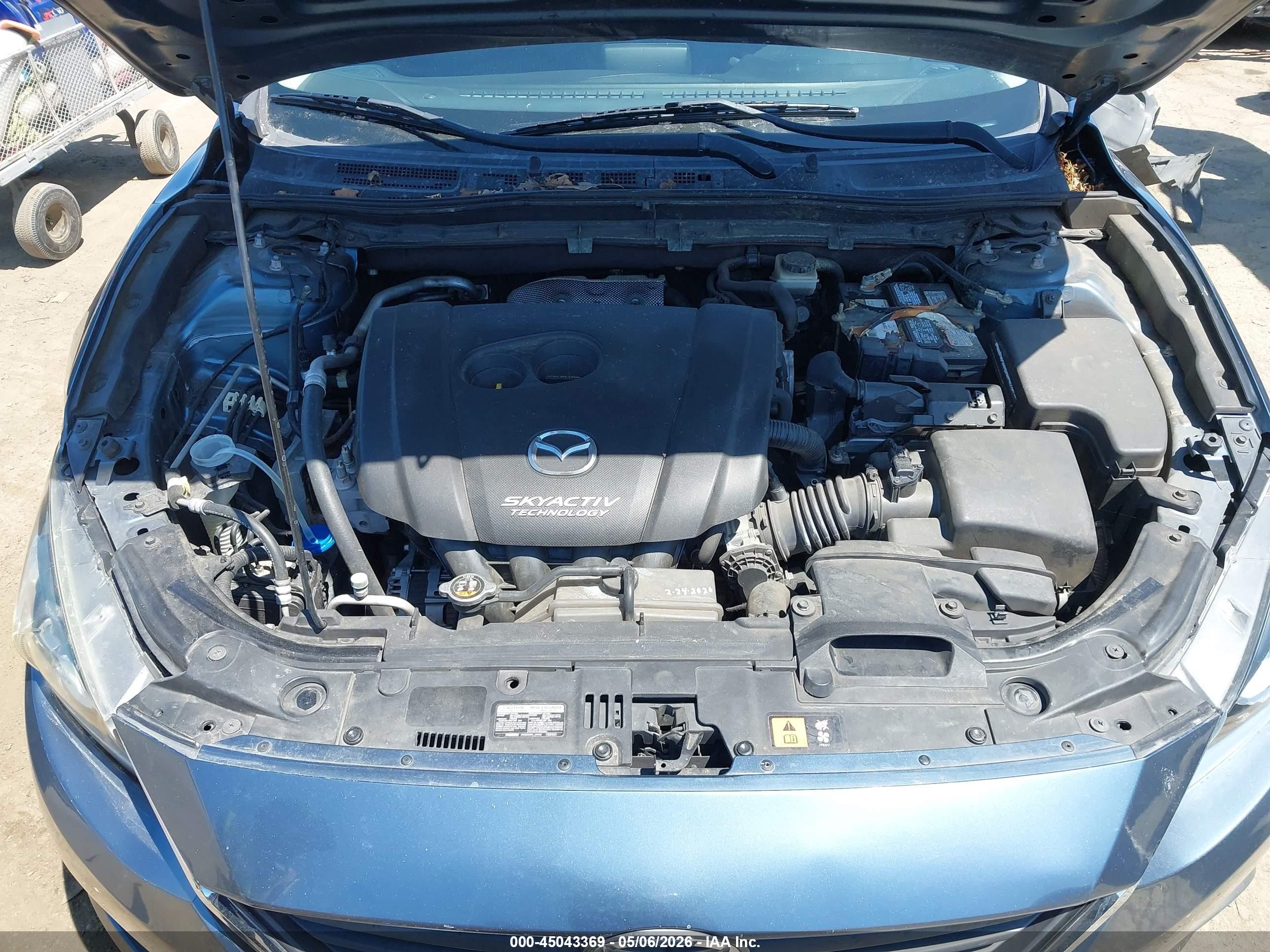 2014 Mazda Mazda3 I Touring Синий vin: JM1BM1L71E1118085