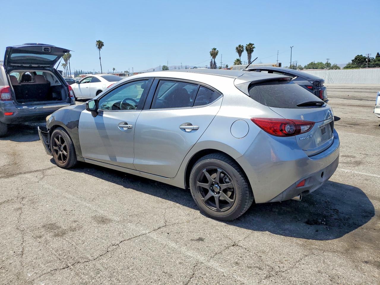 2014 Mazda 3 Touring Серебряный vin: JM1BM1L71E1144265