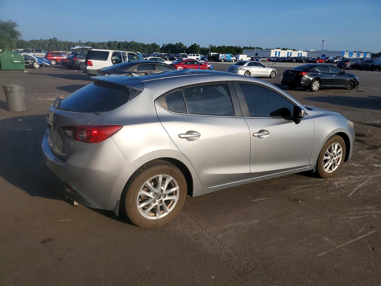 2014 Mazda 3 Touring Silver vin: JM1BM1L72E1160376