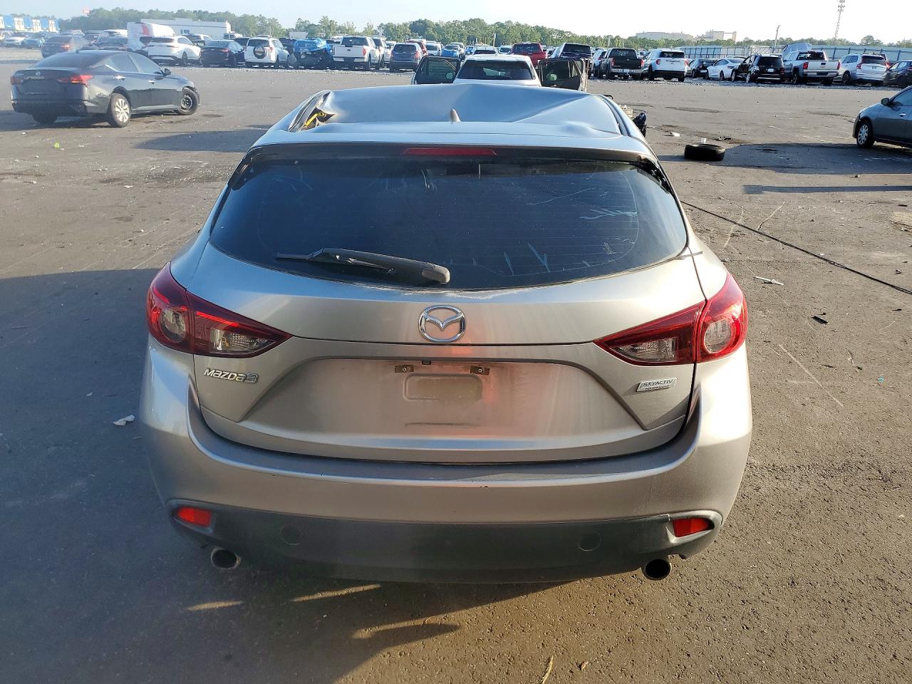 2014 Mazda 3 Touring Silver vin: JM1BM1L72E1160376