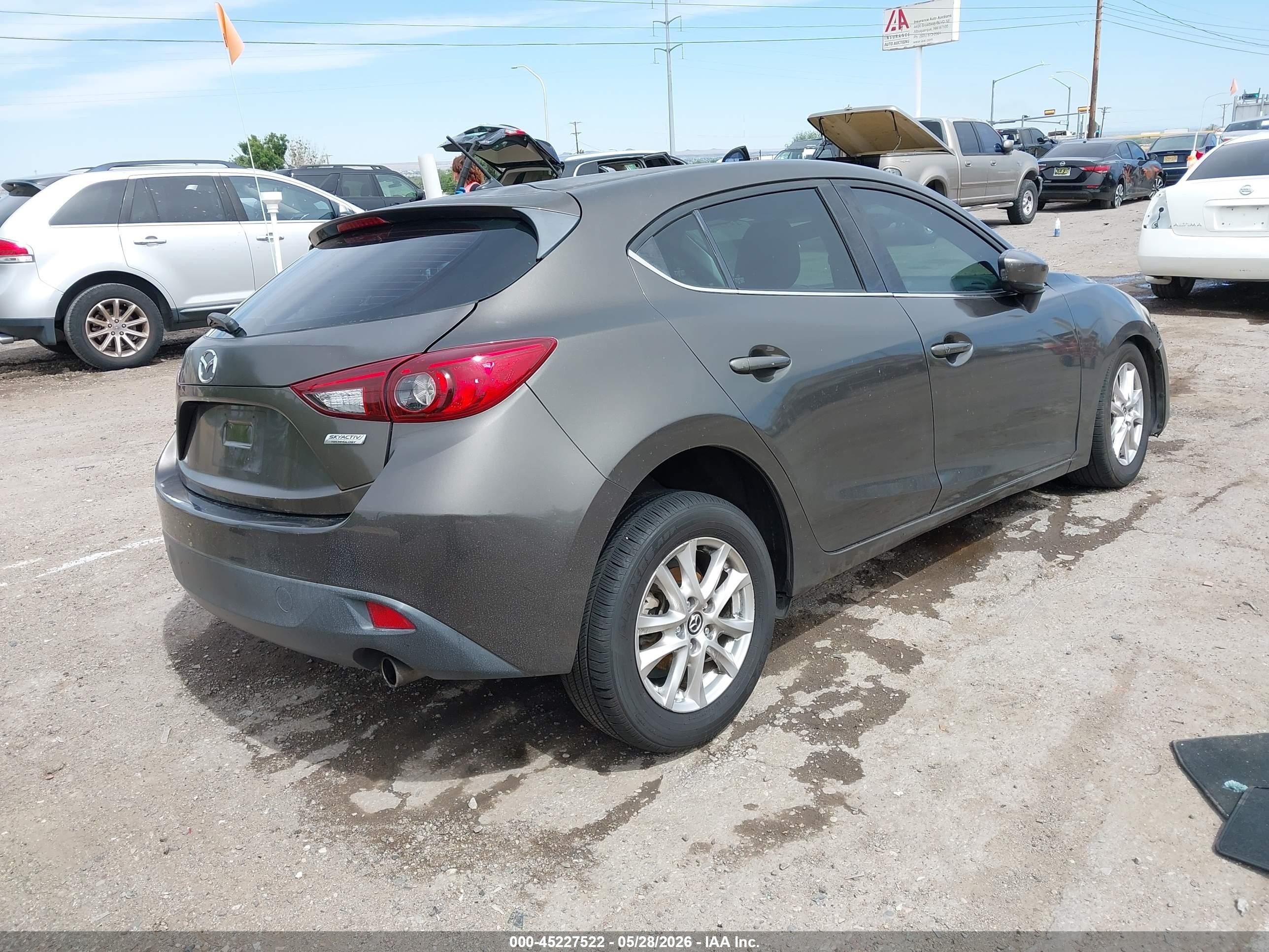 2014 Mazda Mazda3 I Touring Gray vin: JM1BM1L72E1161091