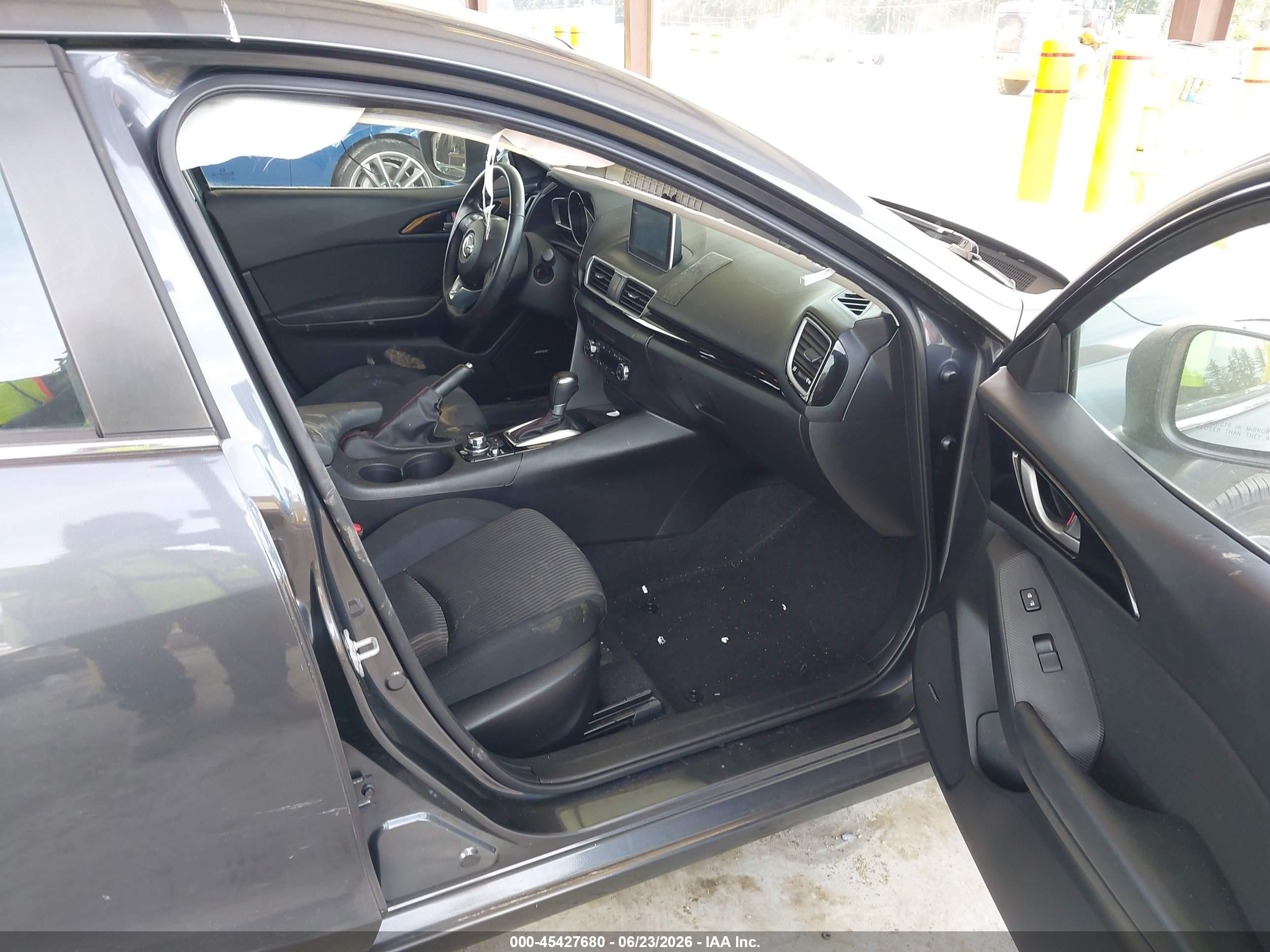 2015 Mazda Mazda3 I Touring Gray vin: JM1BM1L72F1223994