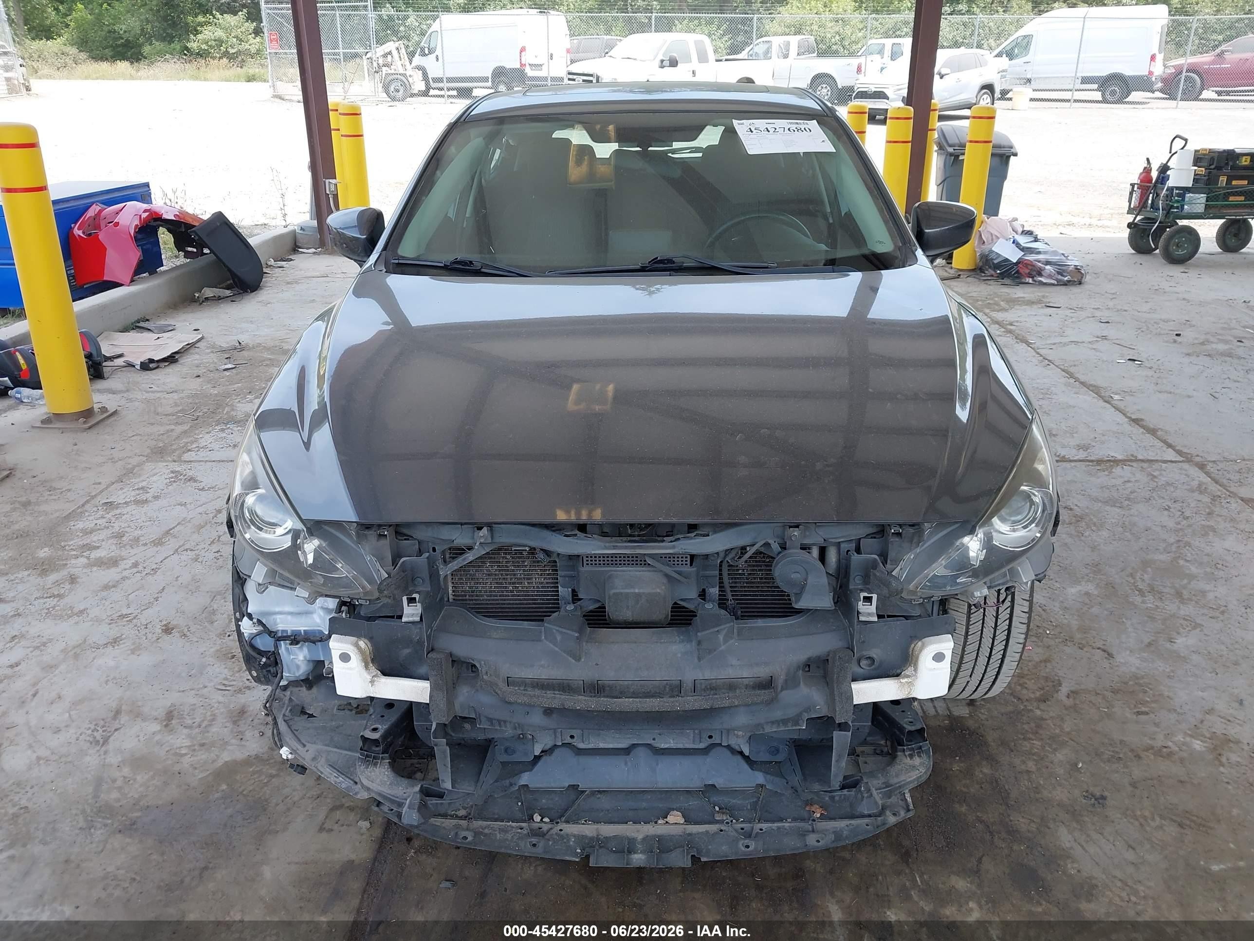 2015 Mazda Mazda3 I Touring Gray vin: JM1BM1L72F1223994