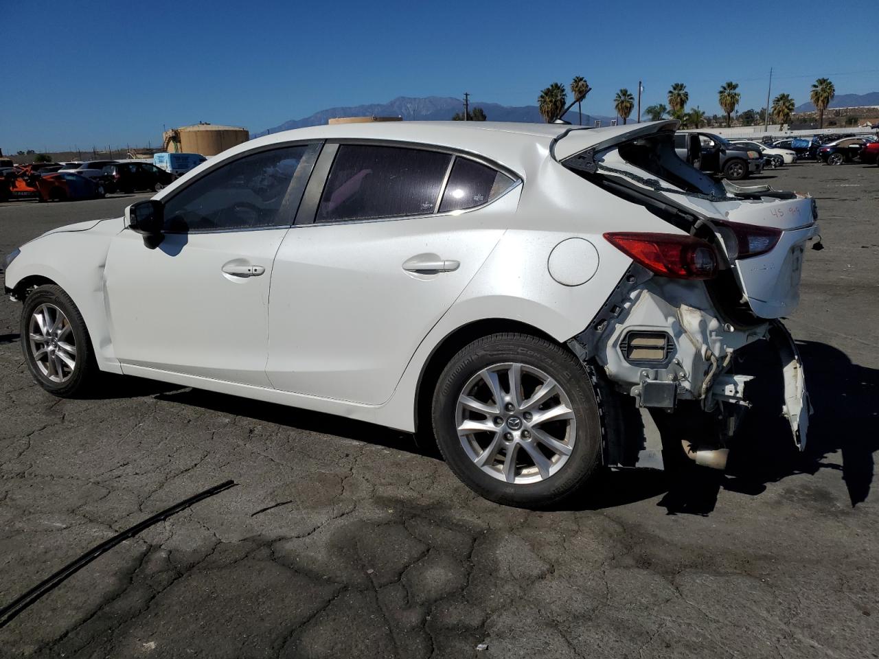2015 Mazda 3 Touring White vin: JM1BM1L73F1254381