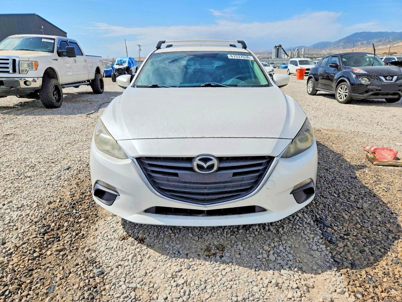 2014 Mazda 3 Touring White vin: JM1BM1L74E1150061