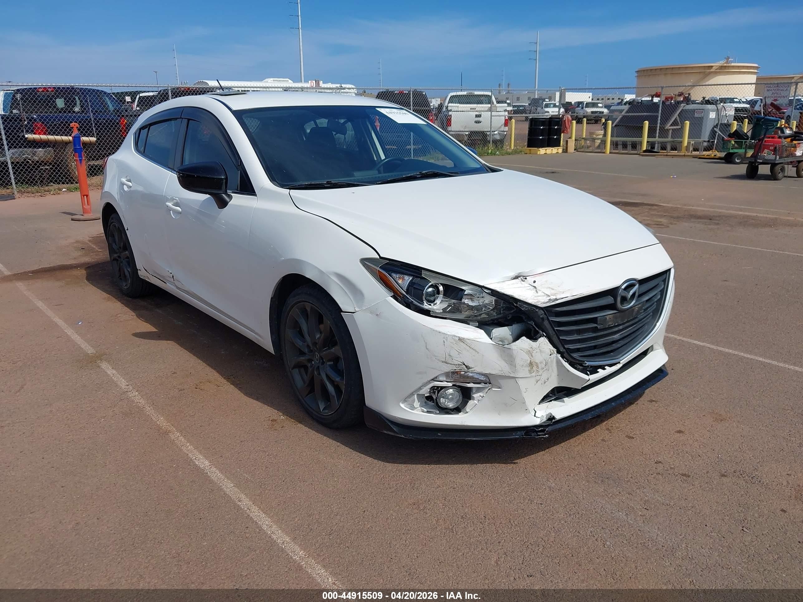 2014 Mazda Mazda3 I Touring Белый vin: JM1BM1L74E1161044