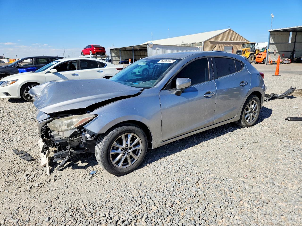 2014 Mazd 3 Silver vin: JM1BM1L74E1180354