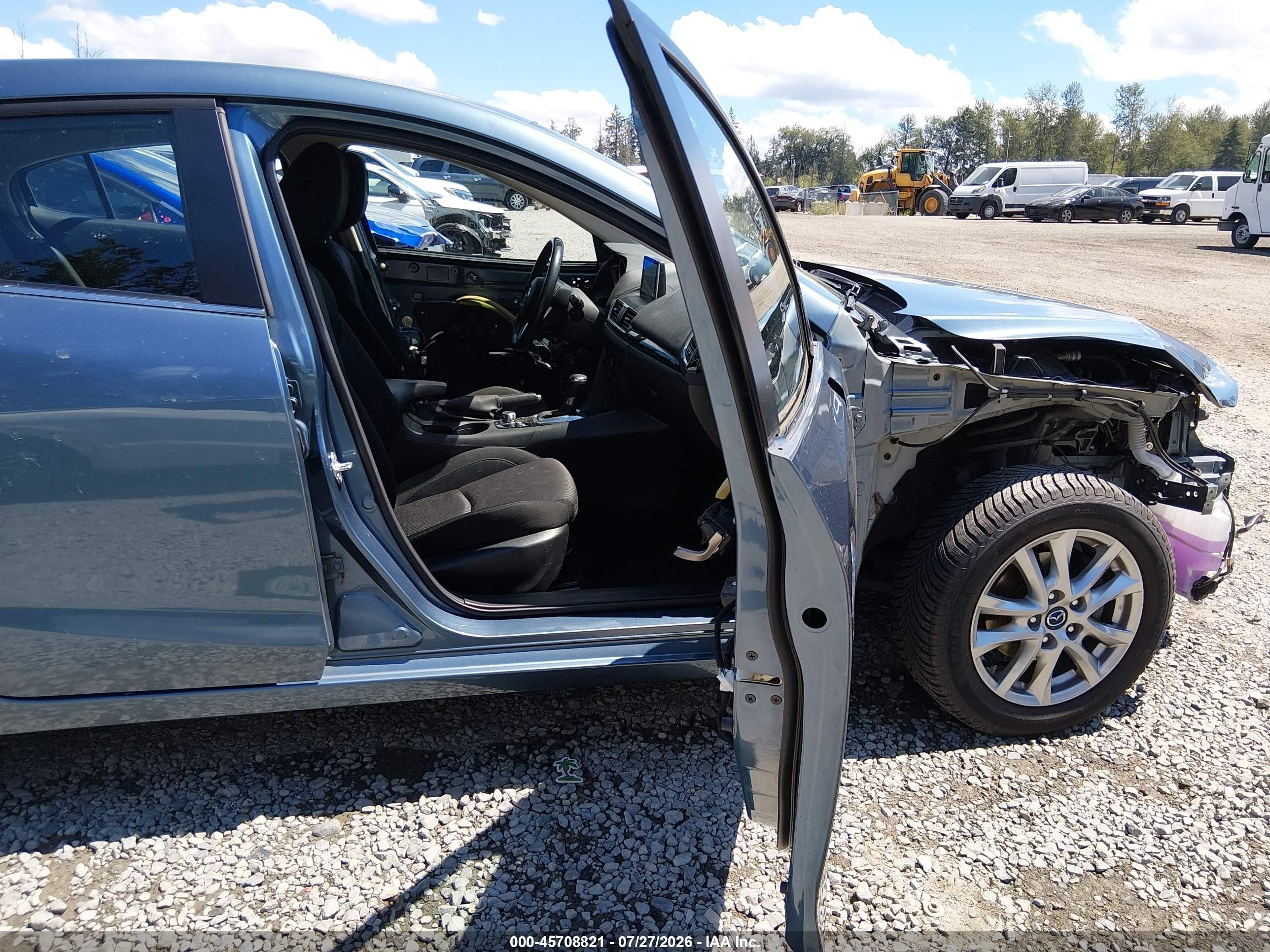 2015 Mazda Mazda3 I Touring Blue vin: JM1BM1L74F1228971