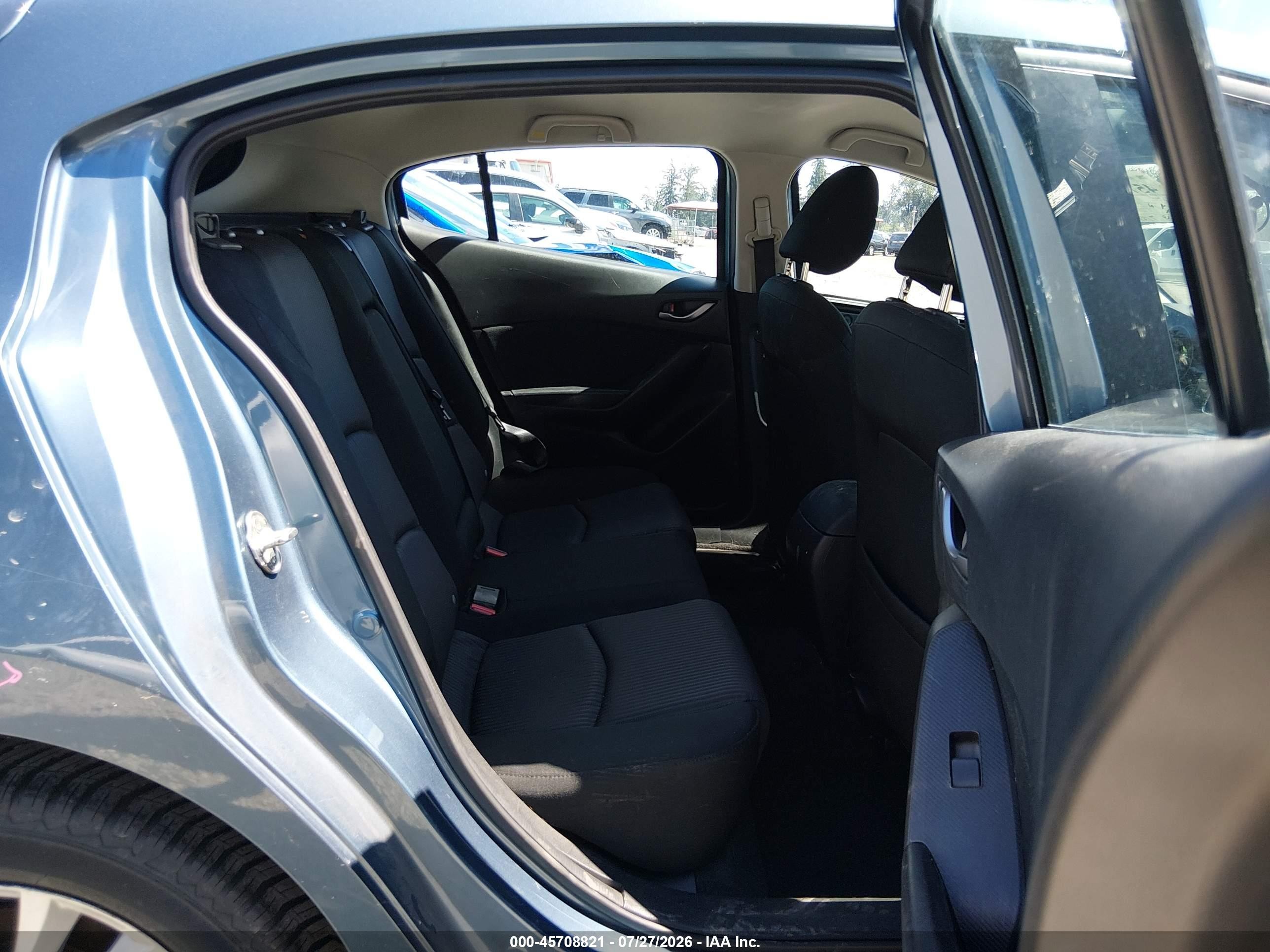 2015 Mazda Mazda3 I Touring Blue vin: JM1BM1L74F1228971