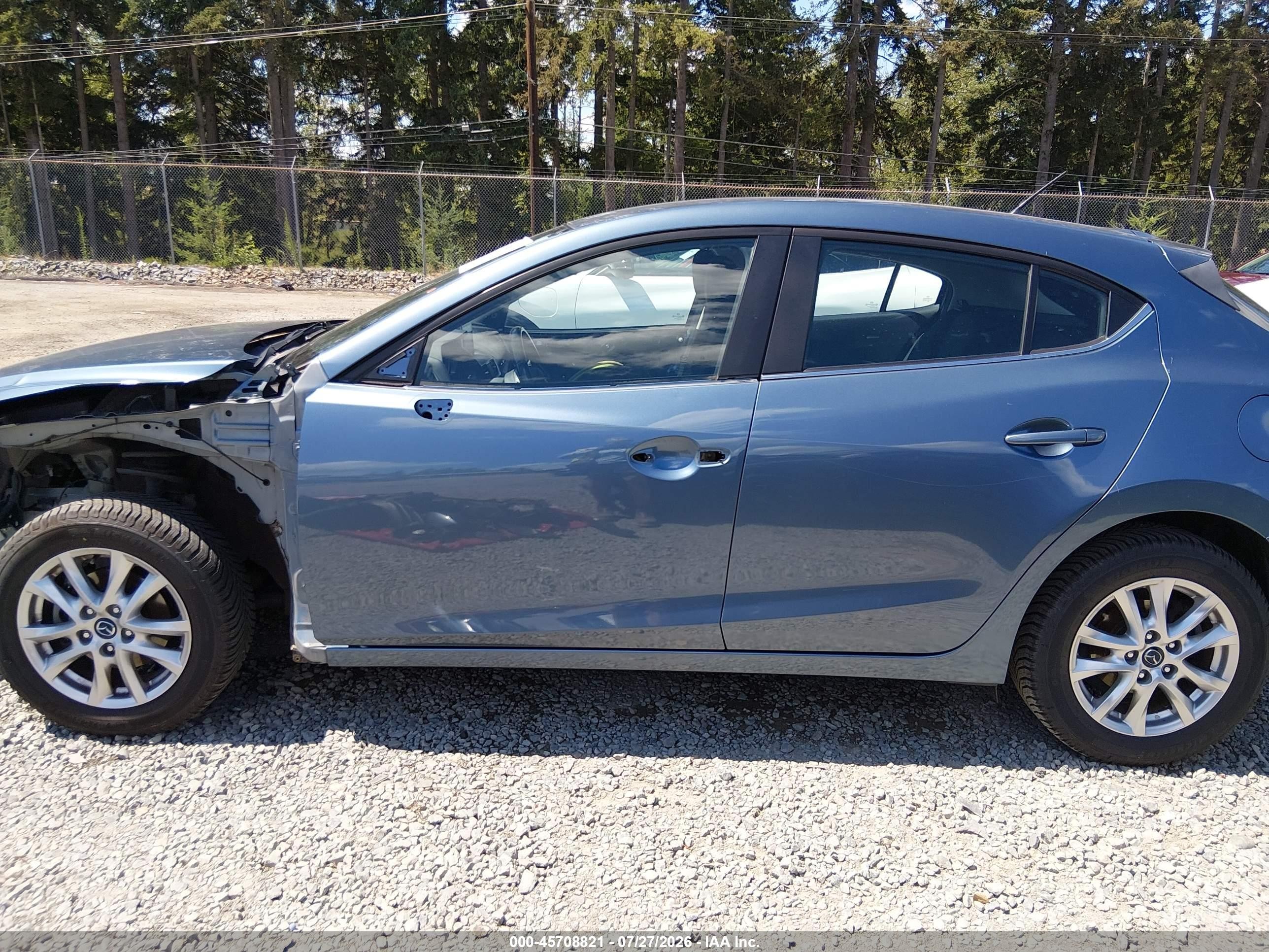 2015 Mazda Mazda3 I Touring Blue vin: JM1BM1L74F1228971