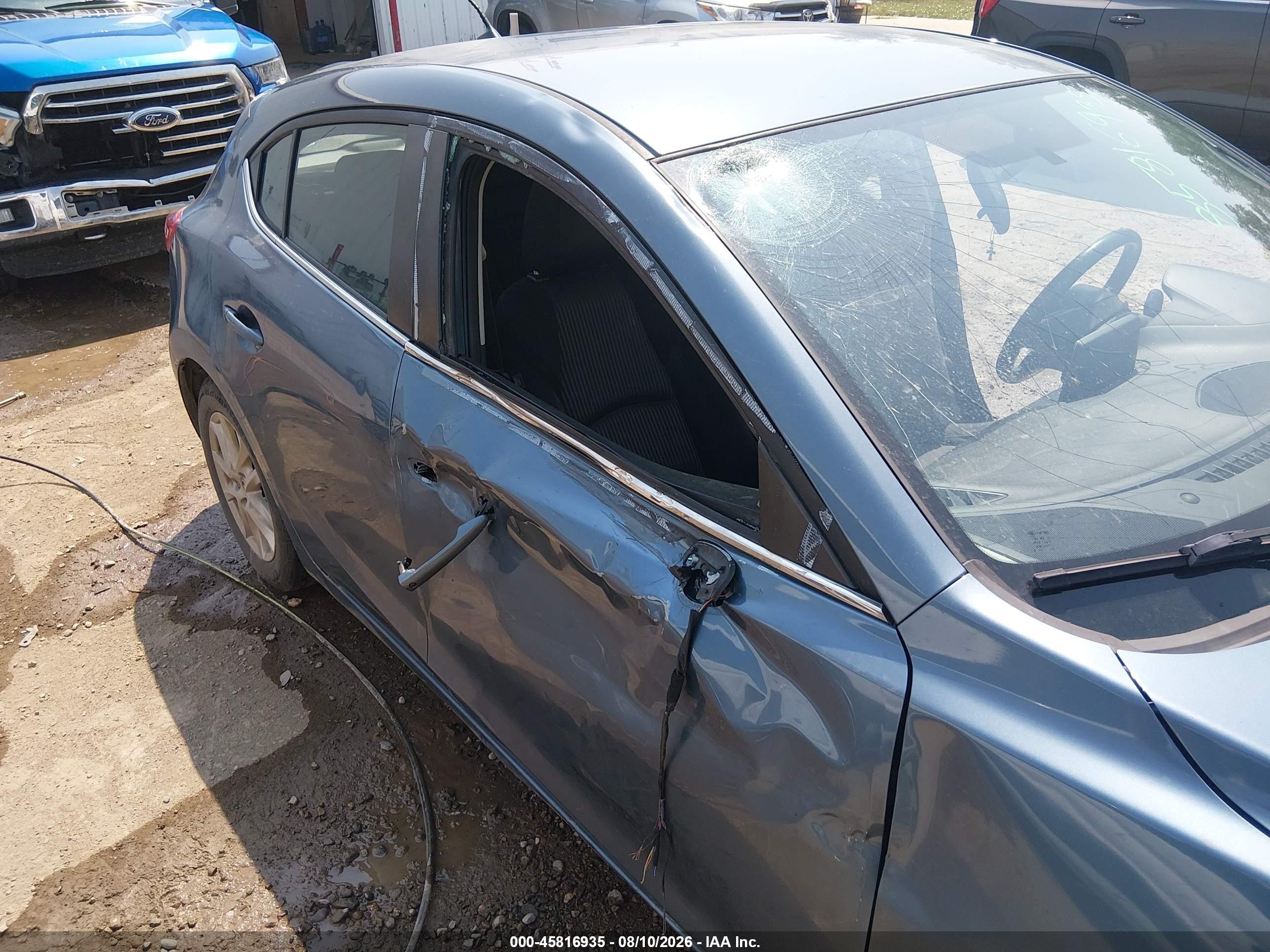 2015 Mazda Mazda3 I Touring Blue vin: JM1BM1L74F1270914