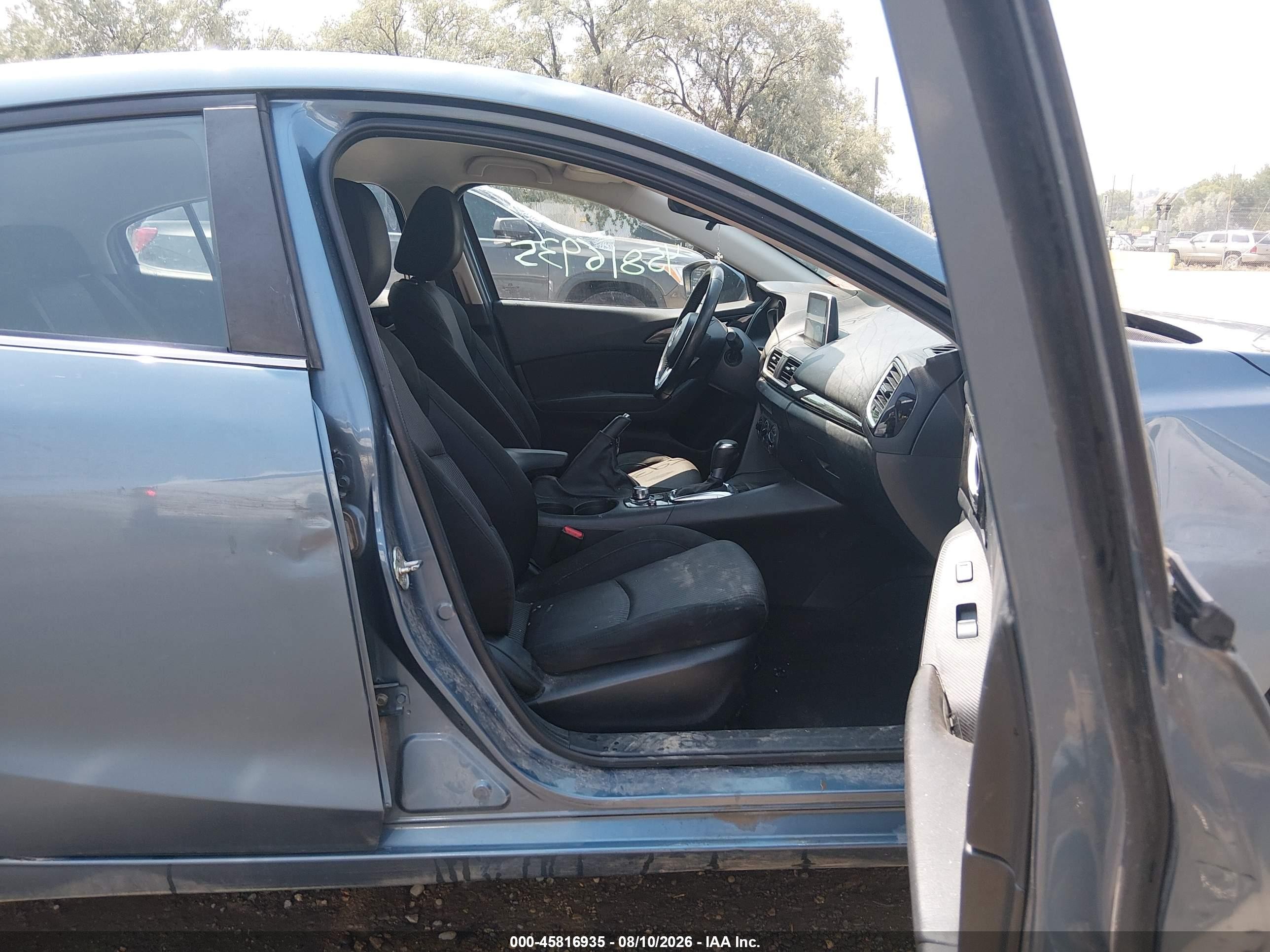 2015 Mazda Mazda3 I Touring Blue vin: JM1BM1L74F1270914