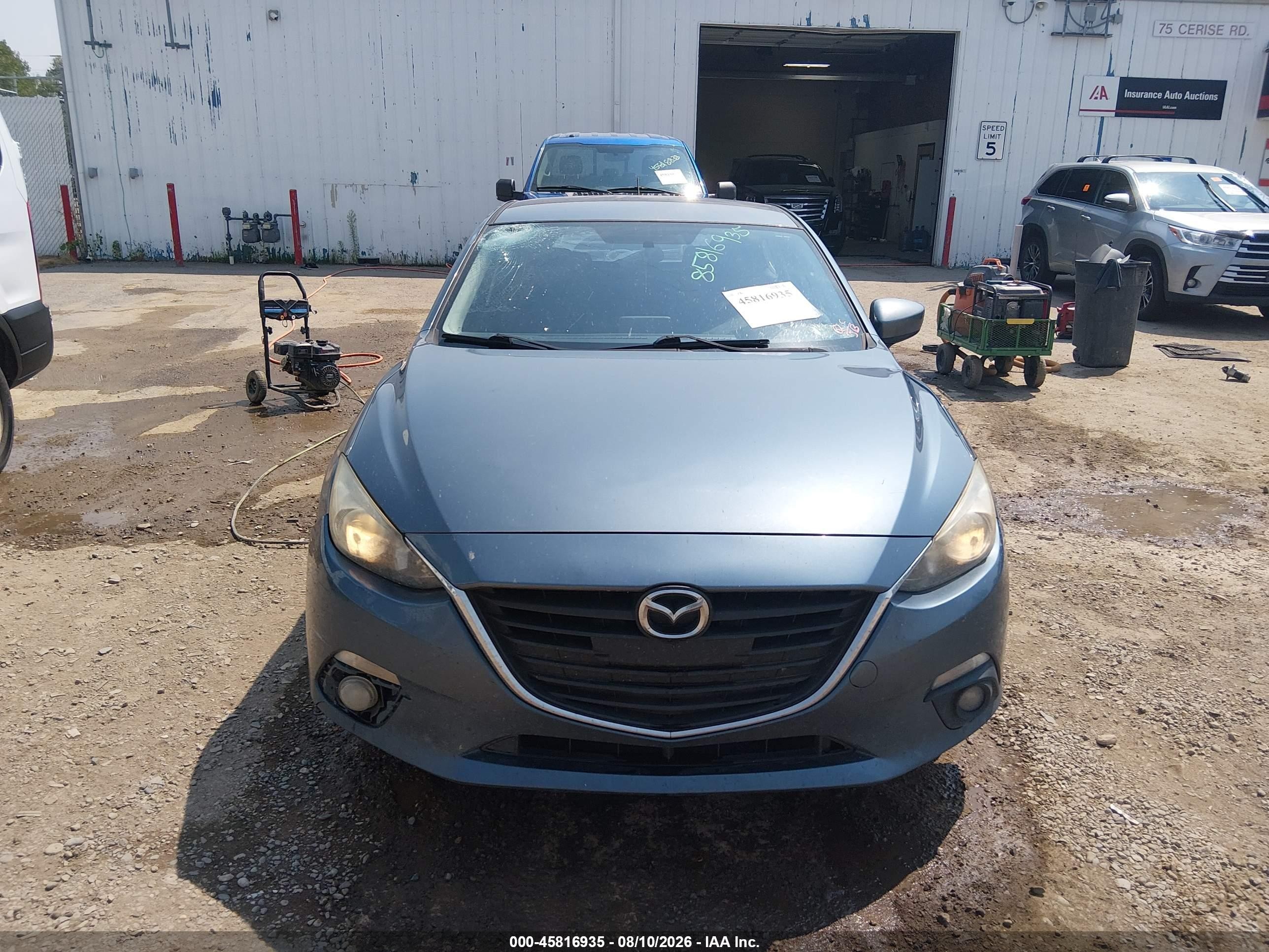 2015 Mazda Mazda3 I Touring Blue vin: JM1BM1L74F1270914