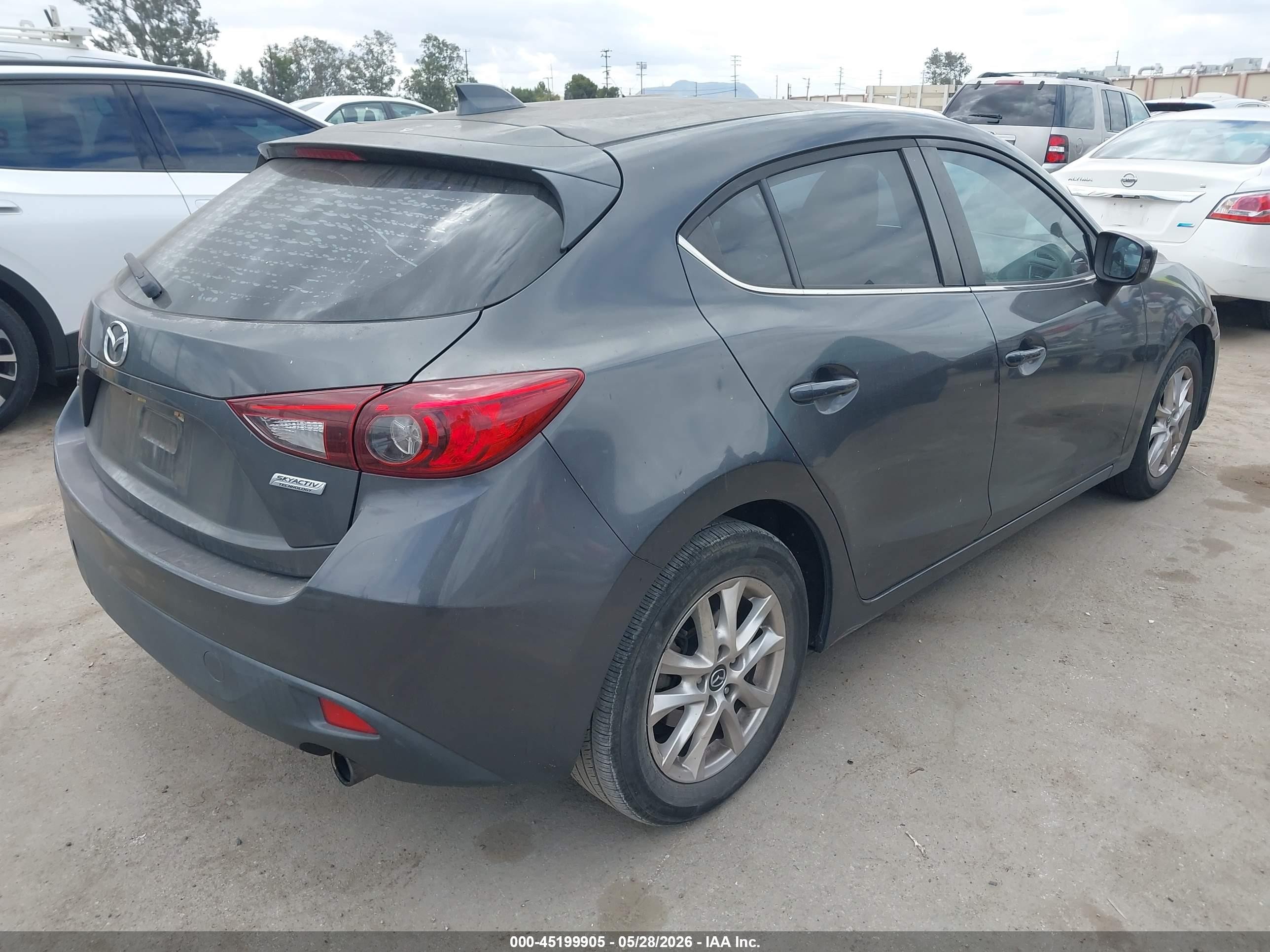 2014 Mazda Mazda3 I Touring Gray vin: JM1BM1L75E1180573
