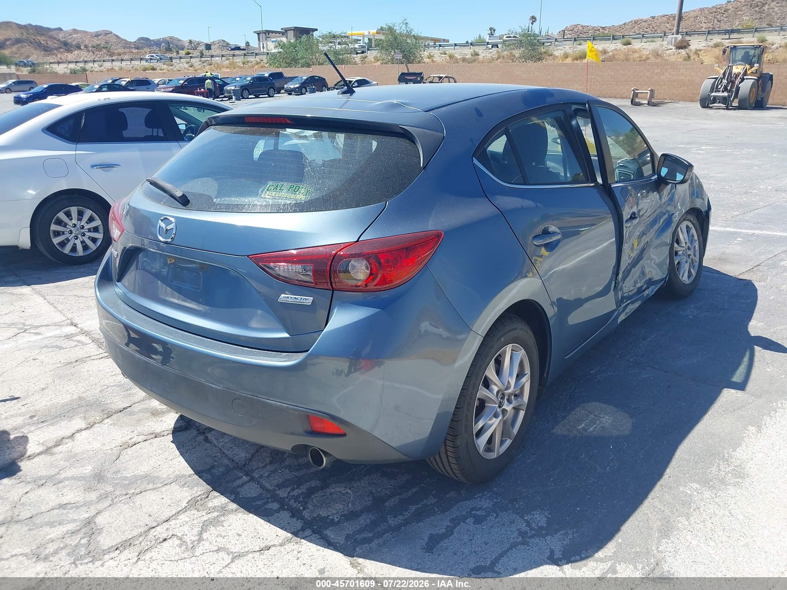 2014 Mazda Mazda3 I Touring Синий vin: JM1BM1L75E1204757
