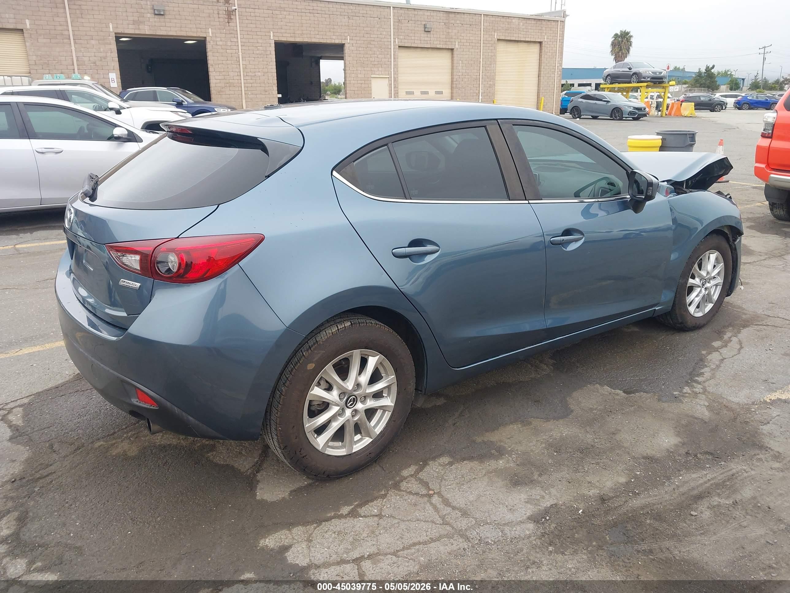 2014 Mazda Mazda3 Blue vin: JM1BM1L75E1205181