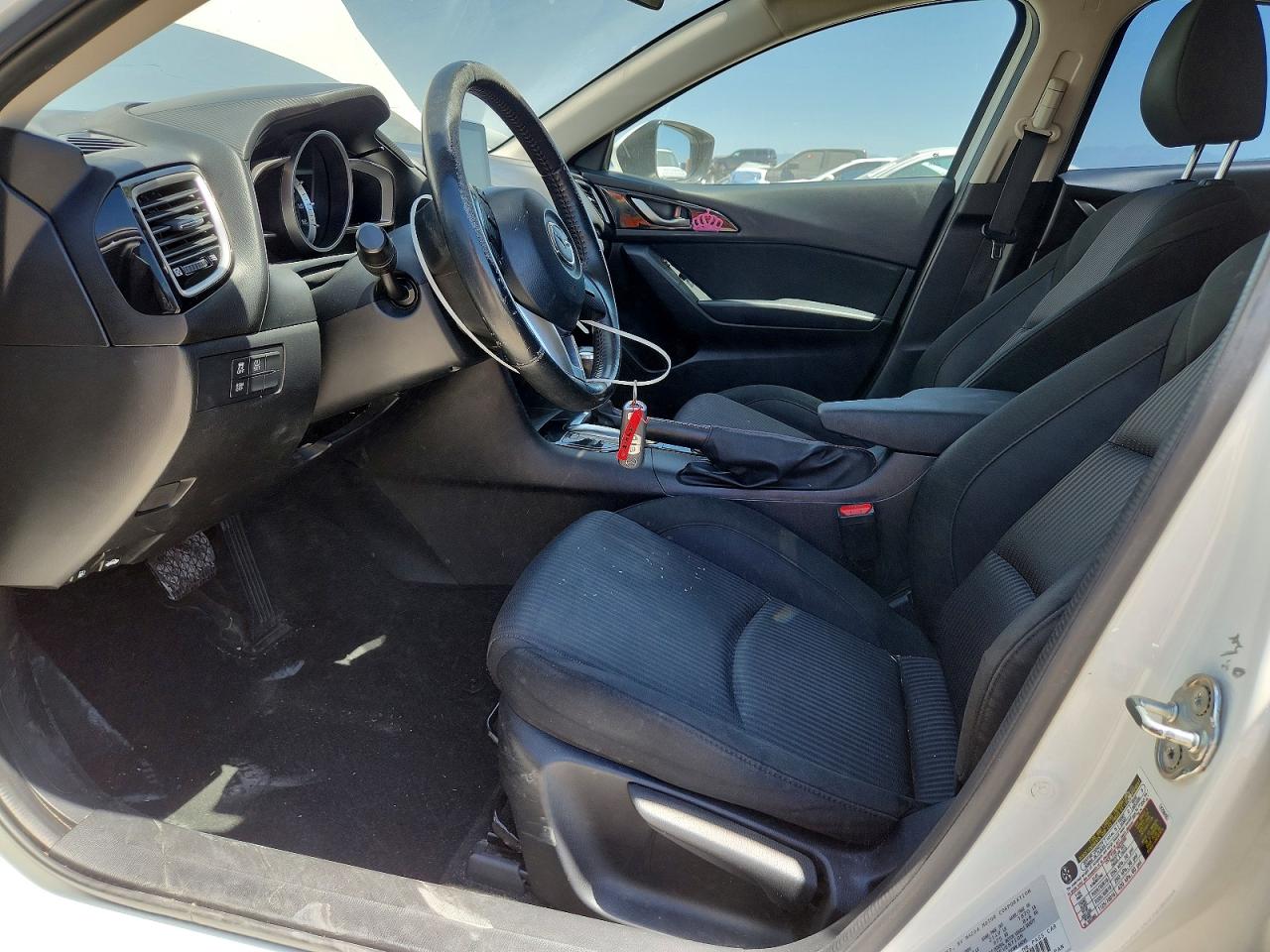 2015 Mazda 3 Touring Белый vin: JM1BM1L76F1262510