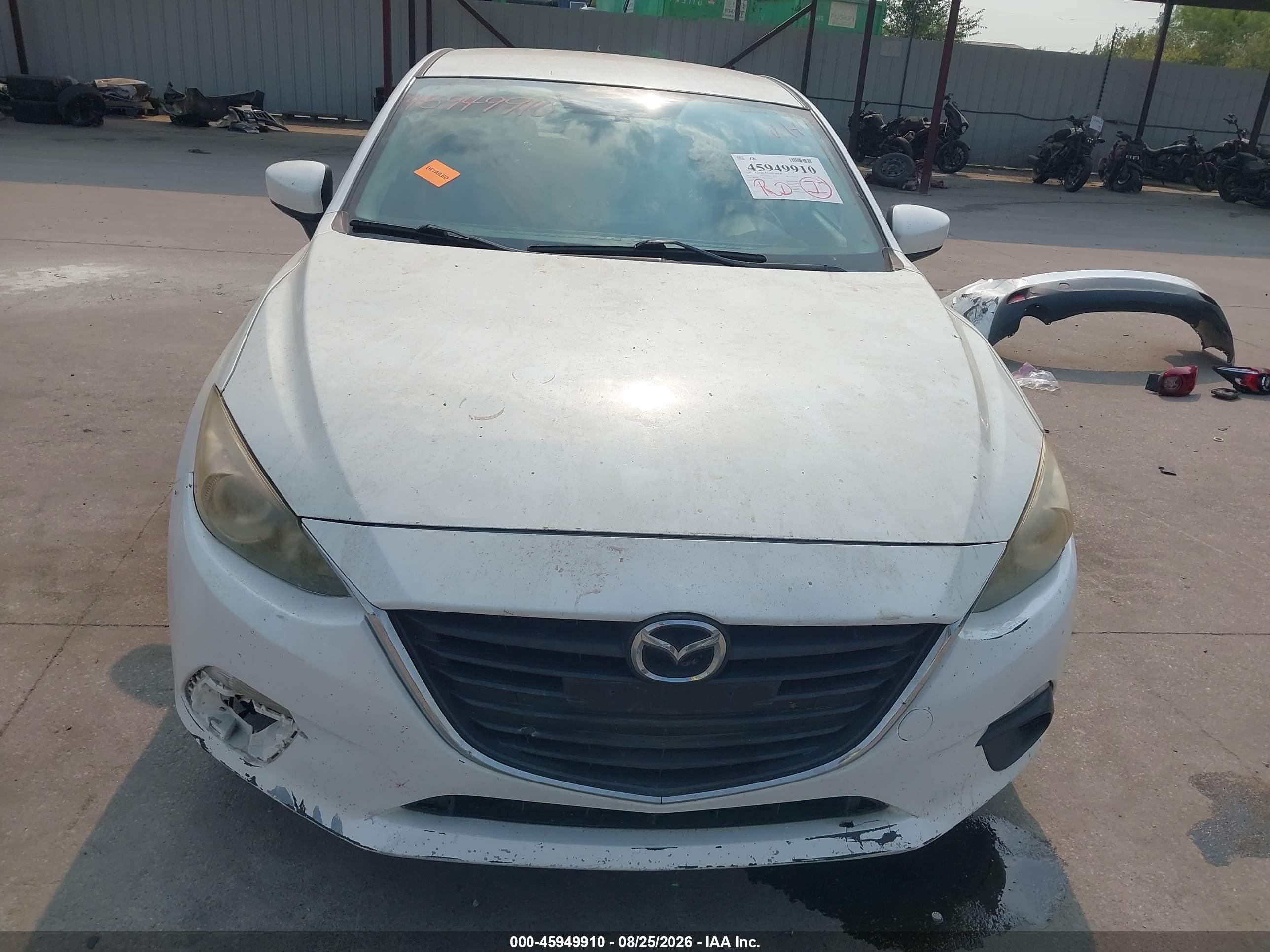 2014 Mazda Mazda3 I Touring White vin: JM1BM1L77E1167520
