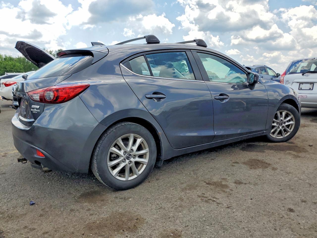 2014 Mazda 3 Touring Gray vin: JM1BM1L78E1146899
