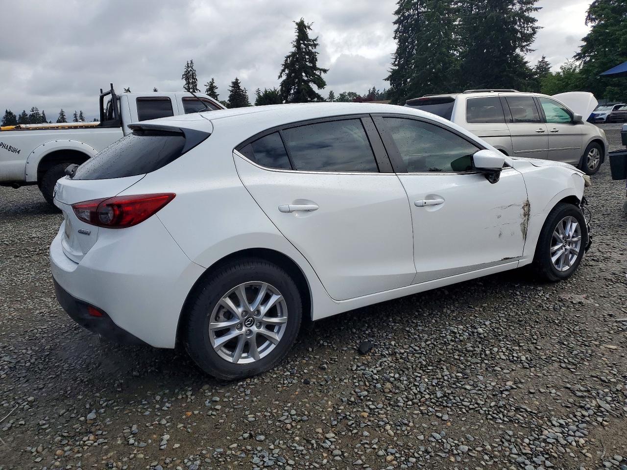 2015 Mazda 3 Touring White vin: JM1BM1L78F1221117