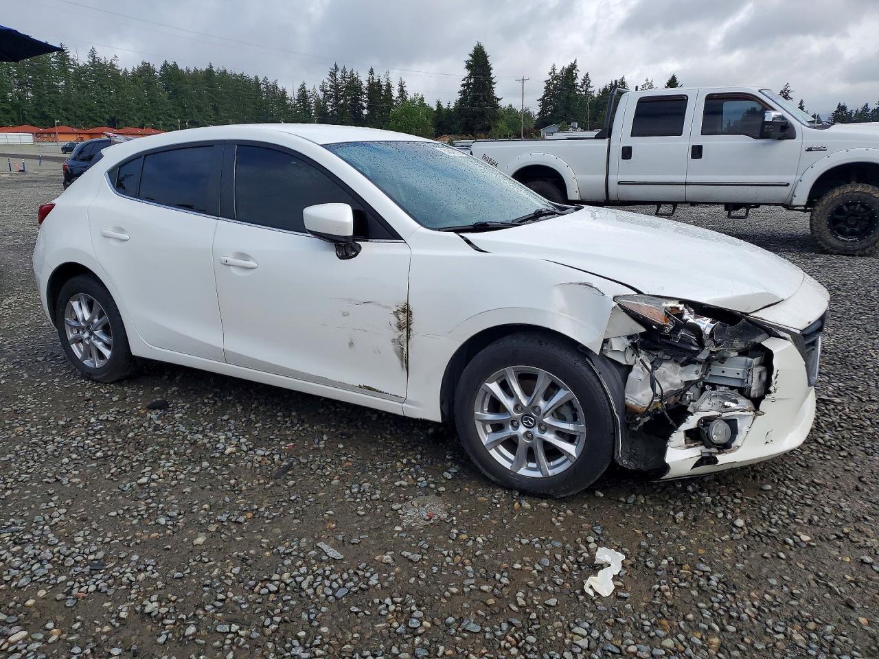 2015 Mazda 3 Touring White vin: JM1BM1L78F1221117