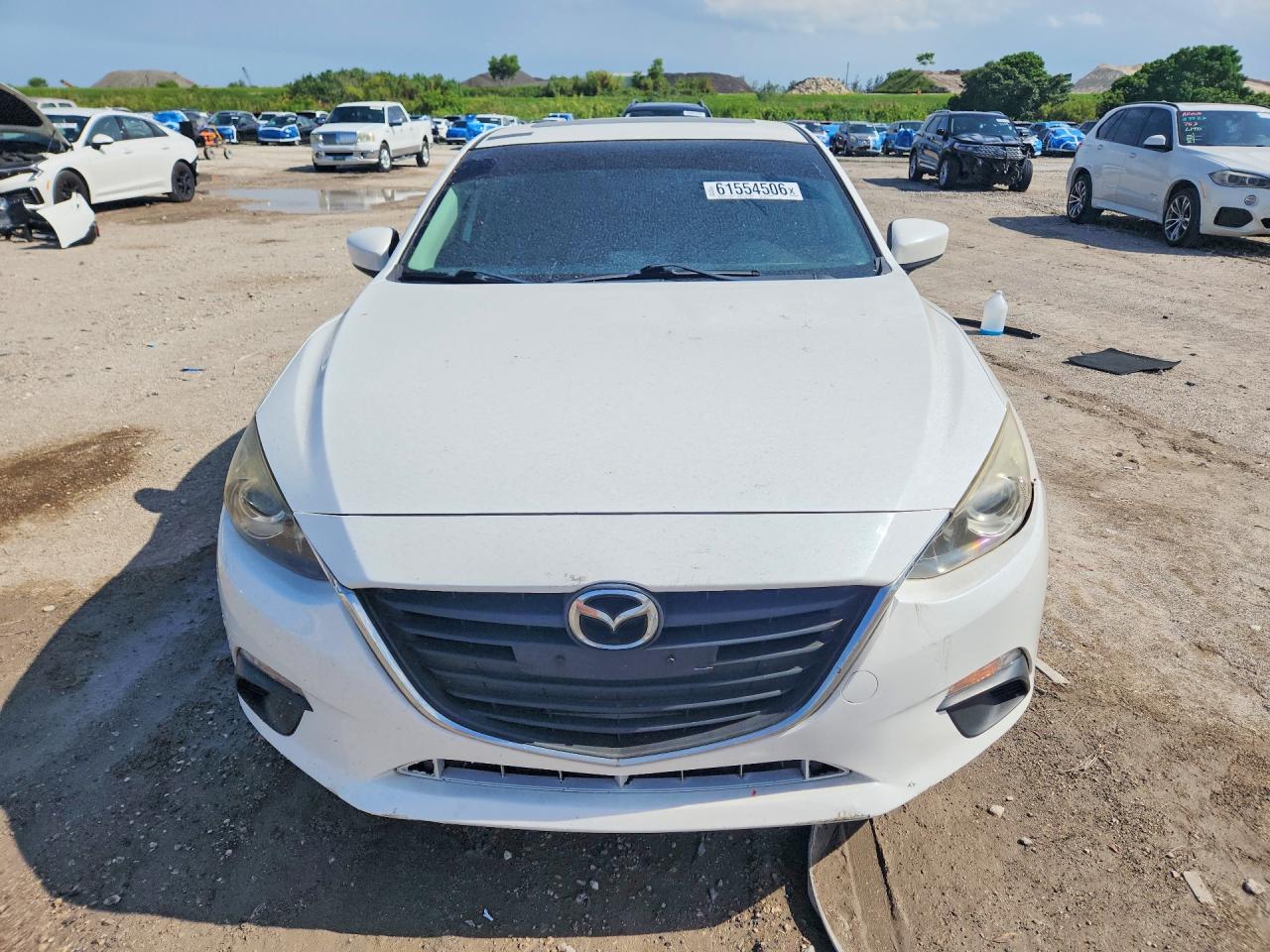 2014 Mazda 3 Touring White vin: JM1BM1L79E1136429