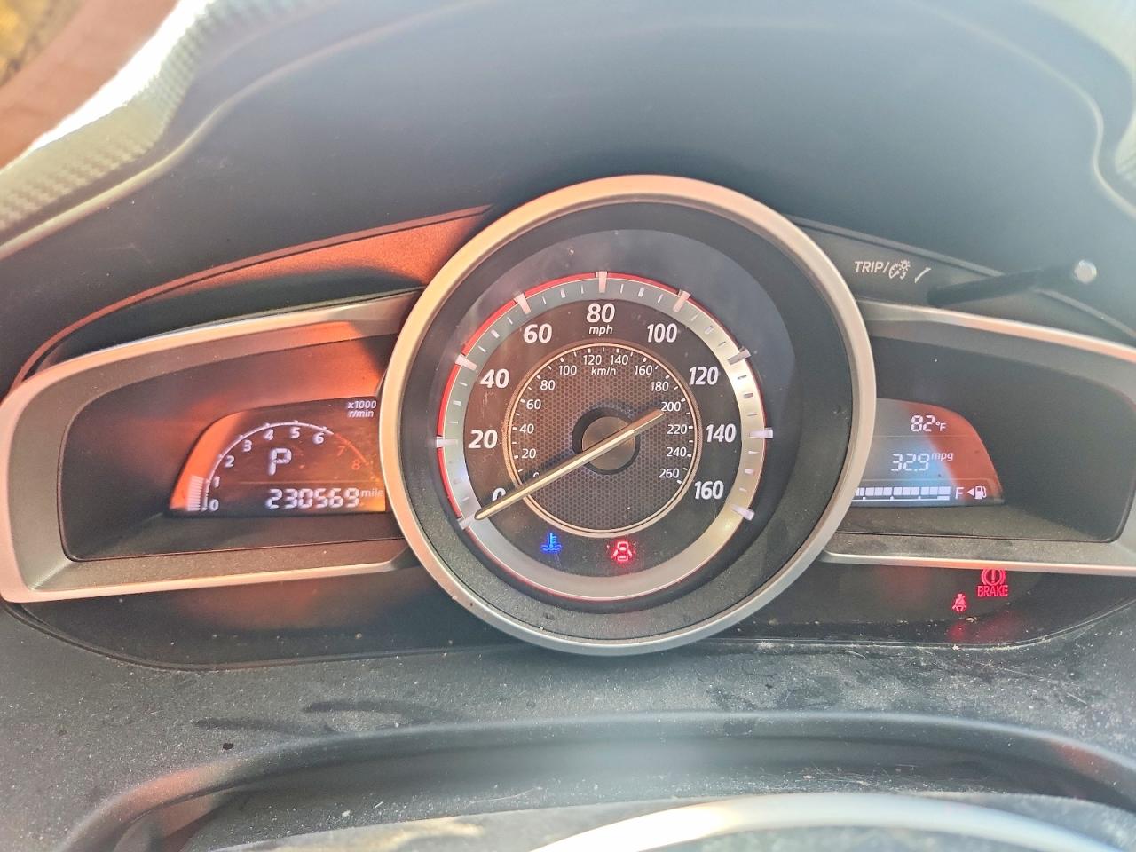 2014 Mazda 3 Touring White vin: JM1BM1L79E1160441