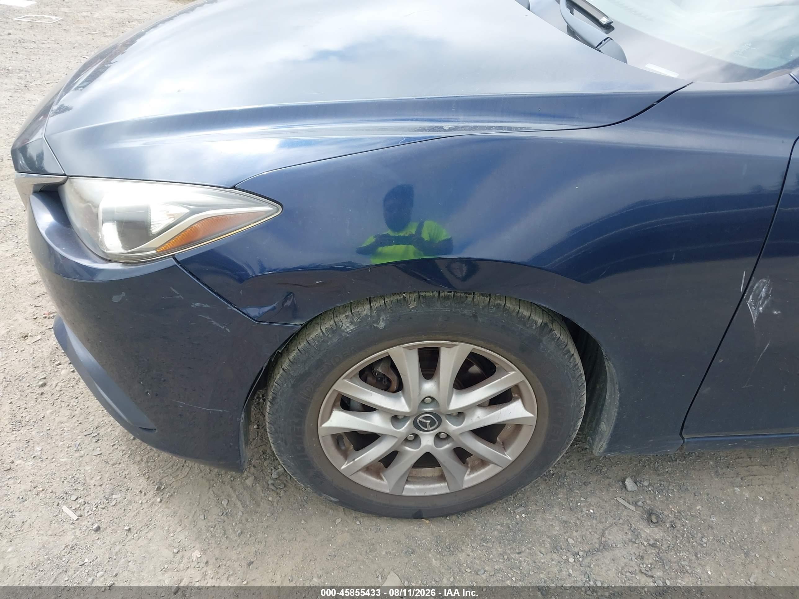 2014 Mazda Mazda3 I Touring Blue vin: JM1BM1L79E1181435