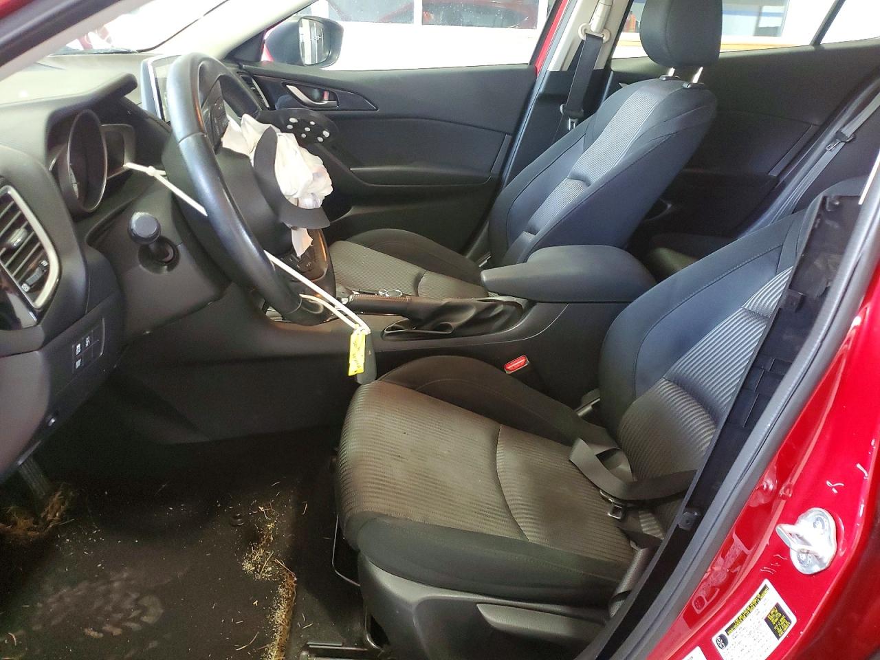 2015 Mazda 3 Touring Red vin: JM1BM1L79F1224320