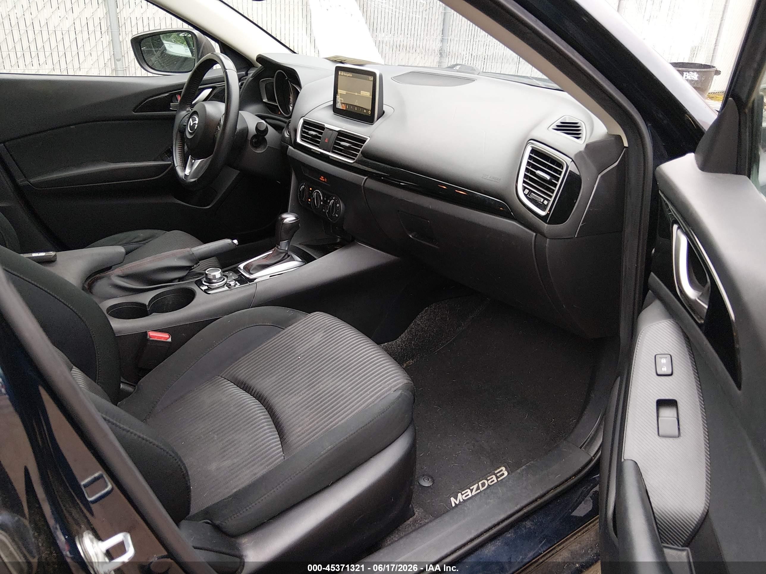 2015 Mazda Mazda3 I Touring Blue vin: JM1BM1L79F1232370