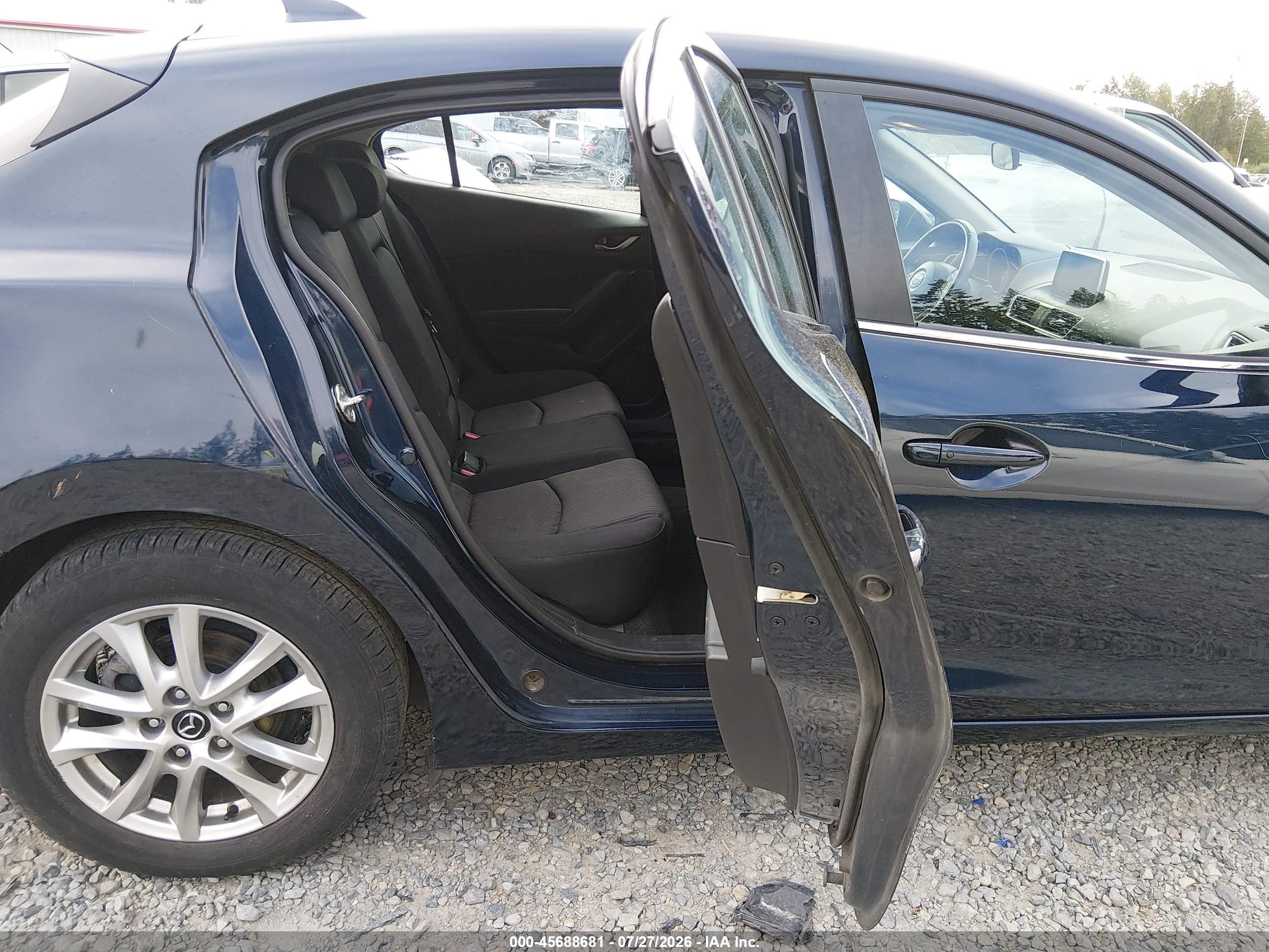 2015 Mazda Mazda3 I Touring Dark Blue vin: JM1BM1L7XF1251316