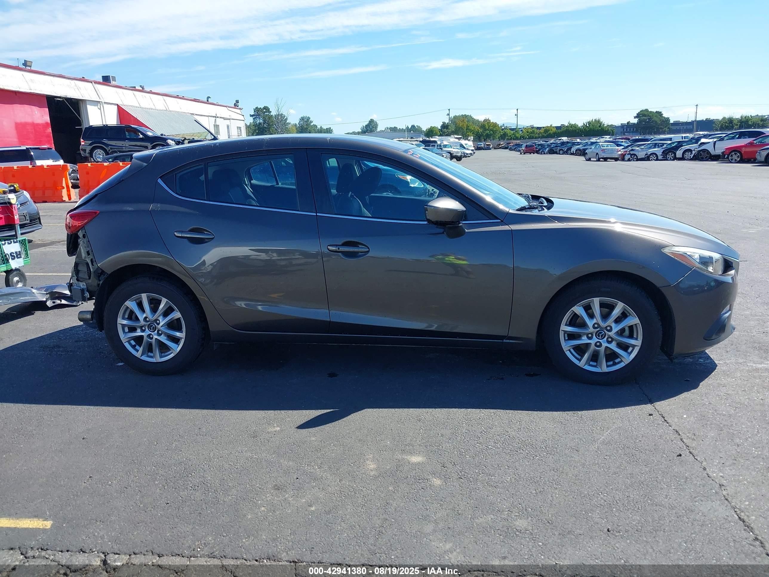 2015 Mazda Mazda3 I Touring Gray vin: JM1BM1L7XF1260551