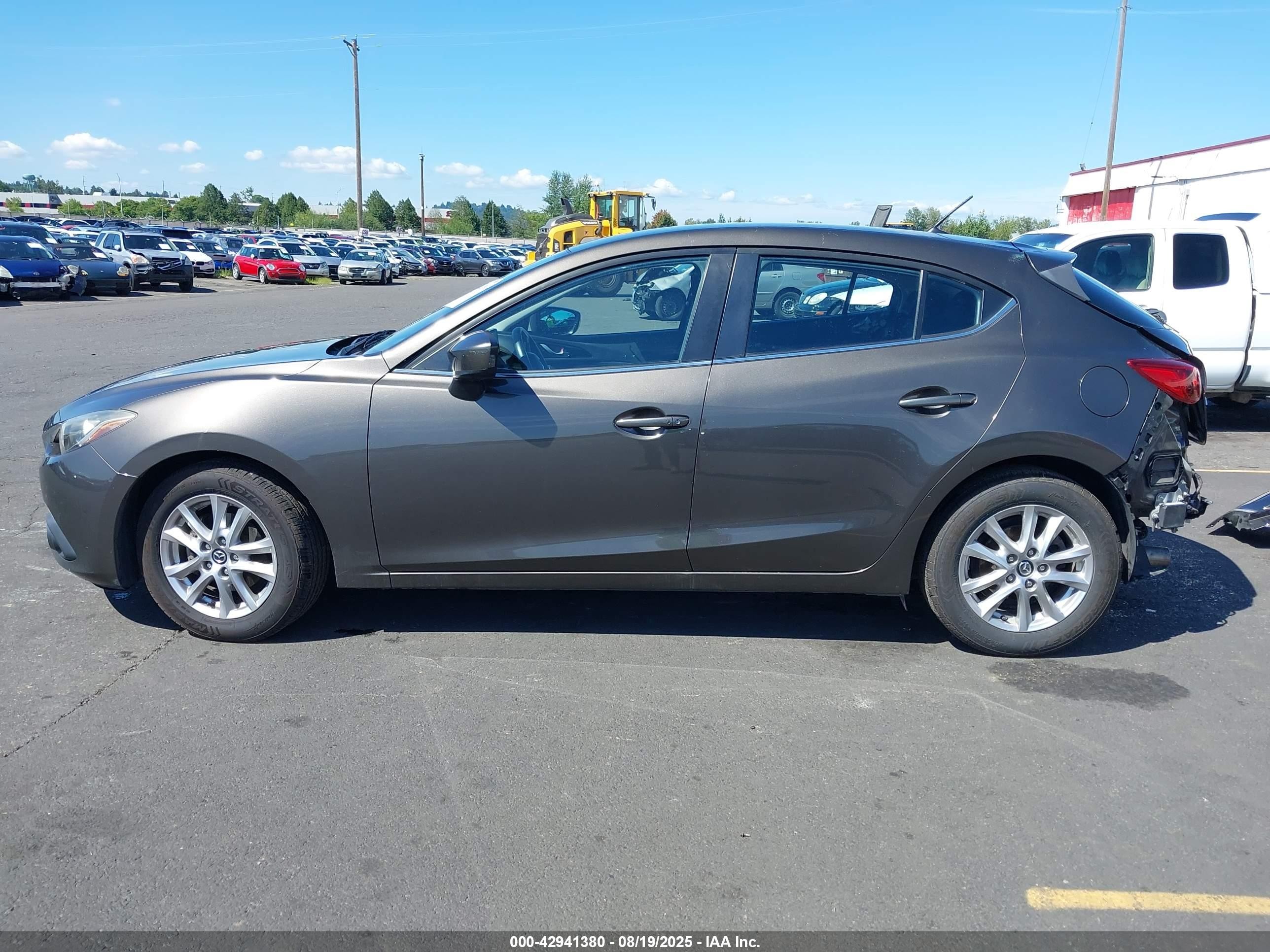 2015 Mazda Mazda3 I Touring Gray vin: JM1BM1L7XF1260551