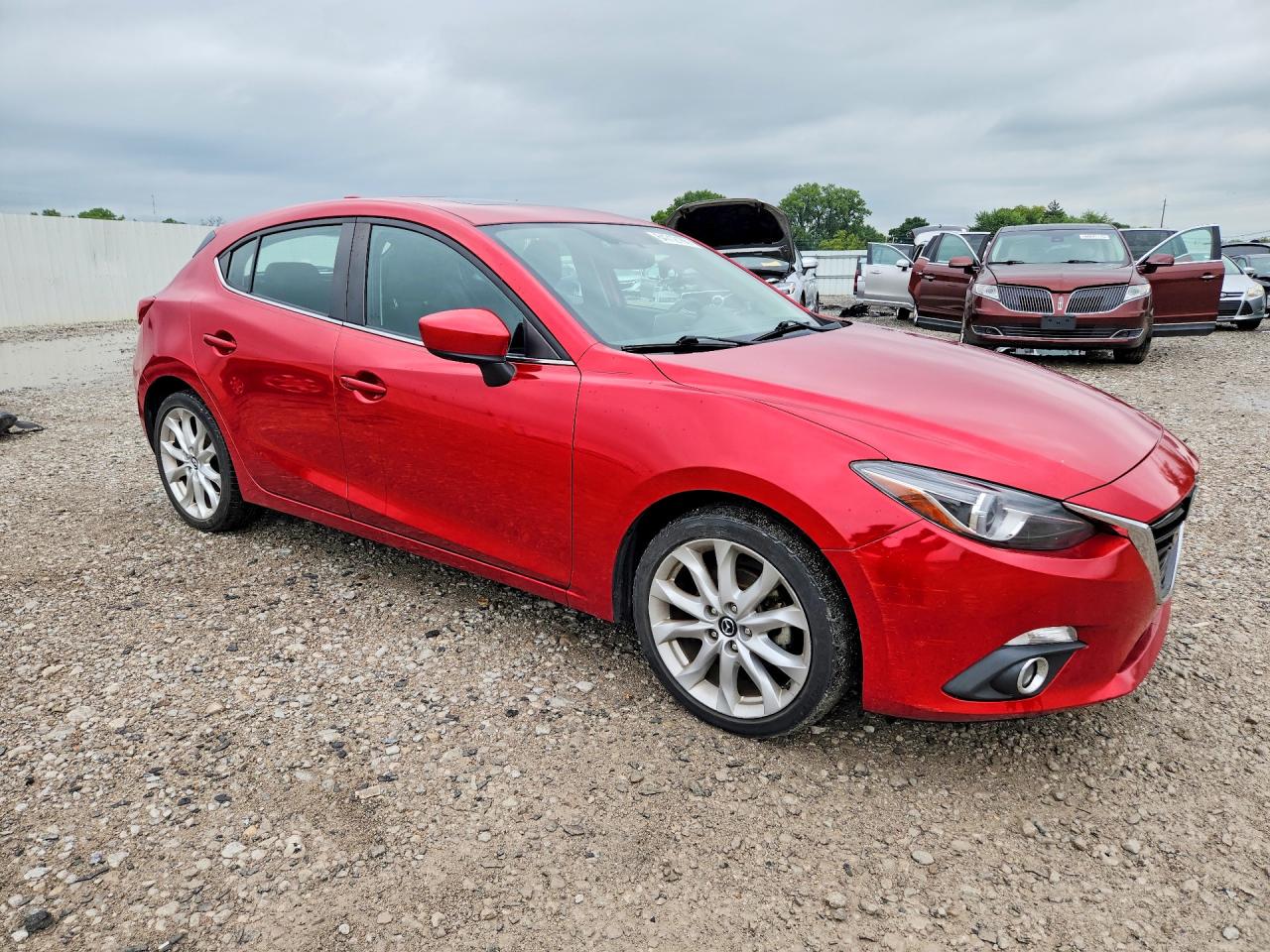 2015 Mazda 3 Grand Touring Red vin: JM1BM1M30F1232866