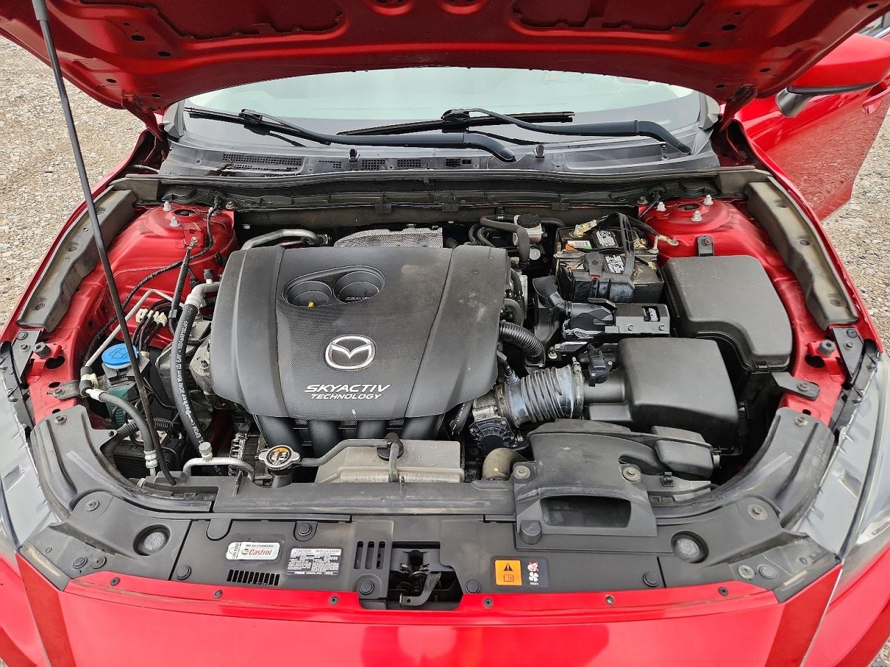 2015 Mazda 3 Grand Touring Red vin: JM1BM1M30F1232866