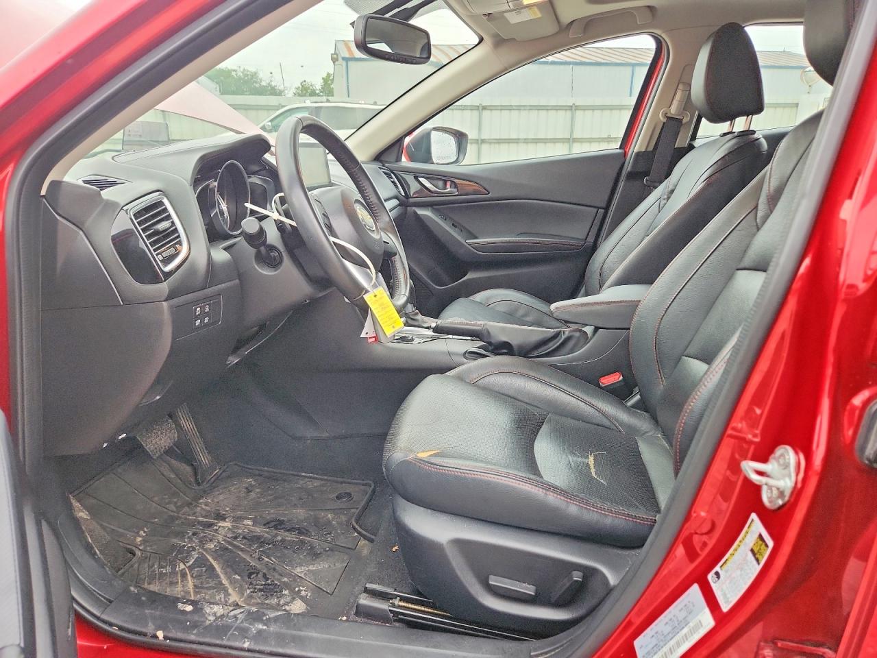 2015 Mazda 3 Grand Touring Red vin: JM1BM1M30F1232866