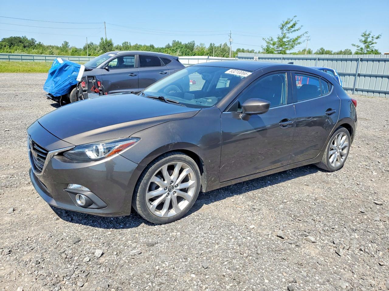 2015 Mazda 3 Hatchback Brown vin: JM1BM1M30F1273692