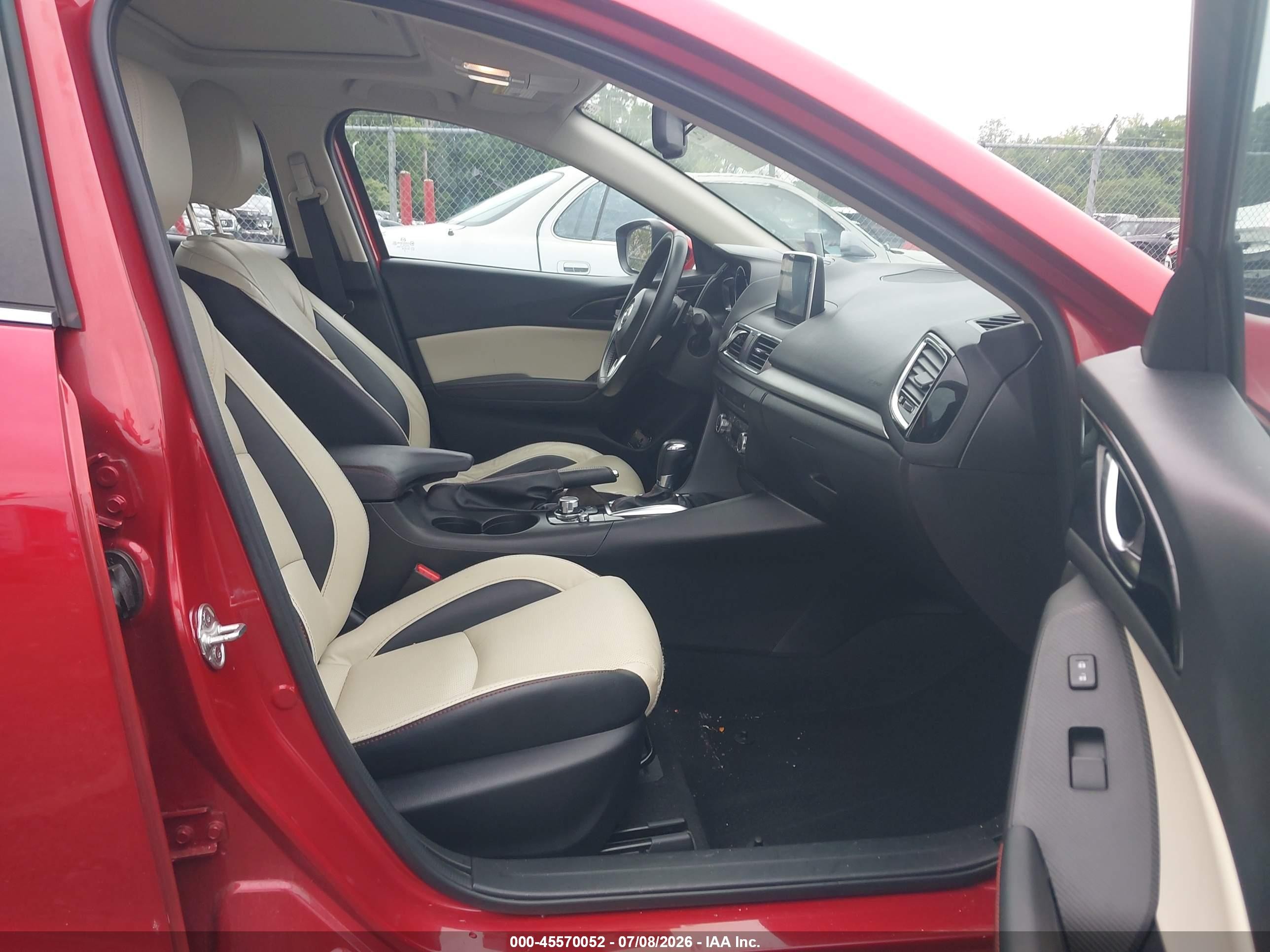 2014 Mazda Mazda3 S Grand Touring Красный vin: JM1BM1M31E1212480