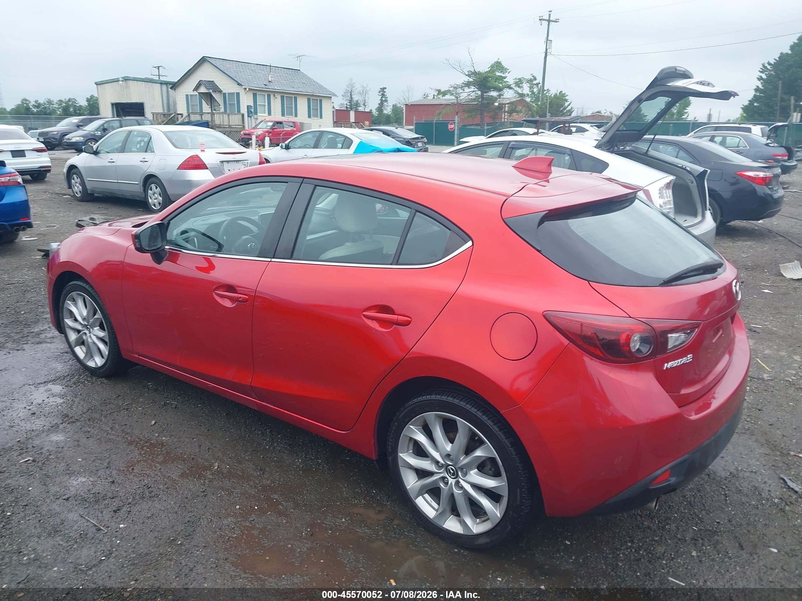 2014 Mazda Mazda3 S Grand Touring Красный vin: JM1BM1M31E1212480