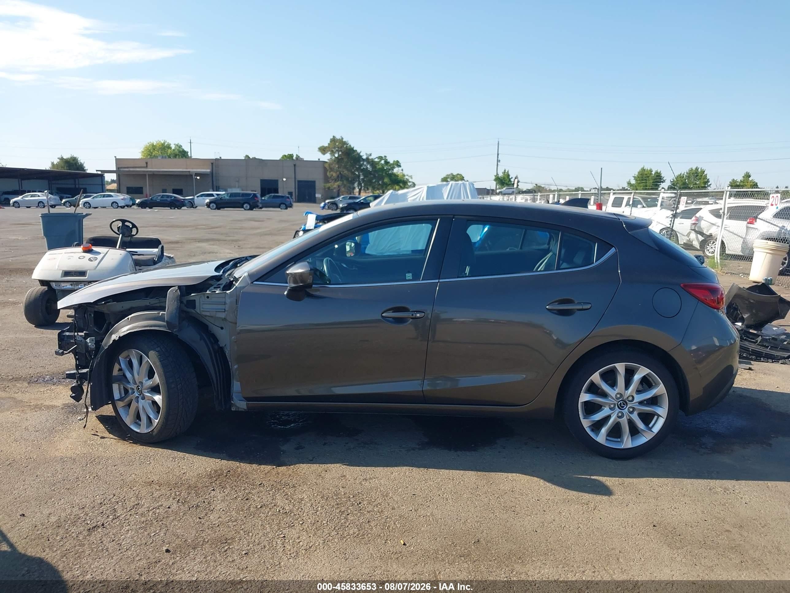 2014 Mazda Mazda3 S Grand Touring Brown vin: JM1BM1M34E1201070