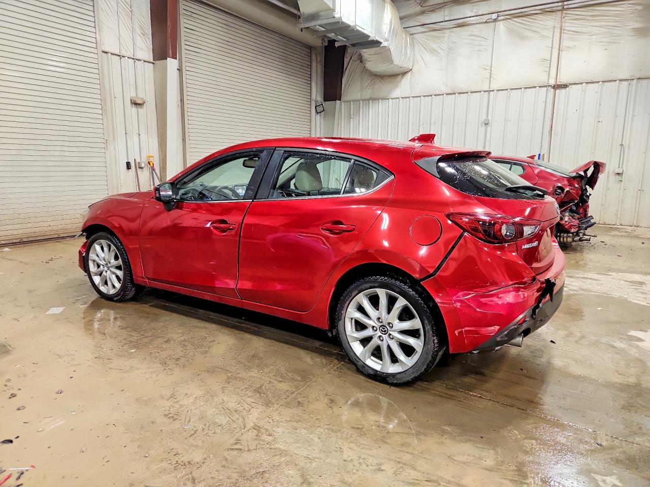 2015 Mazda 3 Grand Touring Red vin: JM1BM1M34F1228545