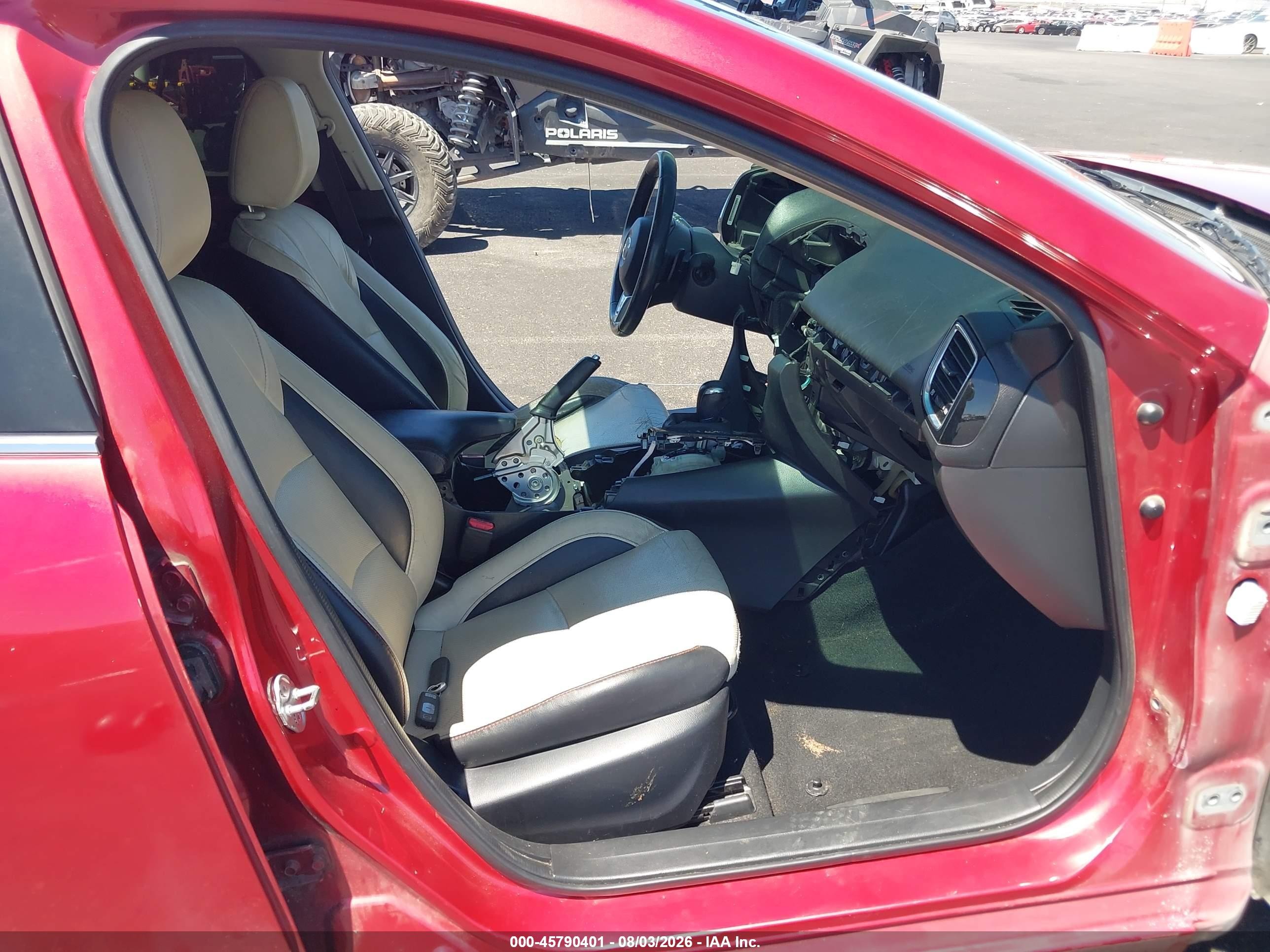 2015 Mazda Mazda3 S Grand Touring Красный vin: JM1BM1M34F1236273